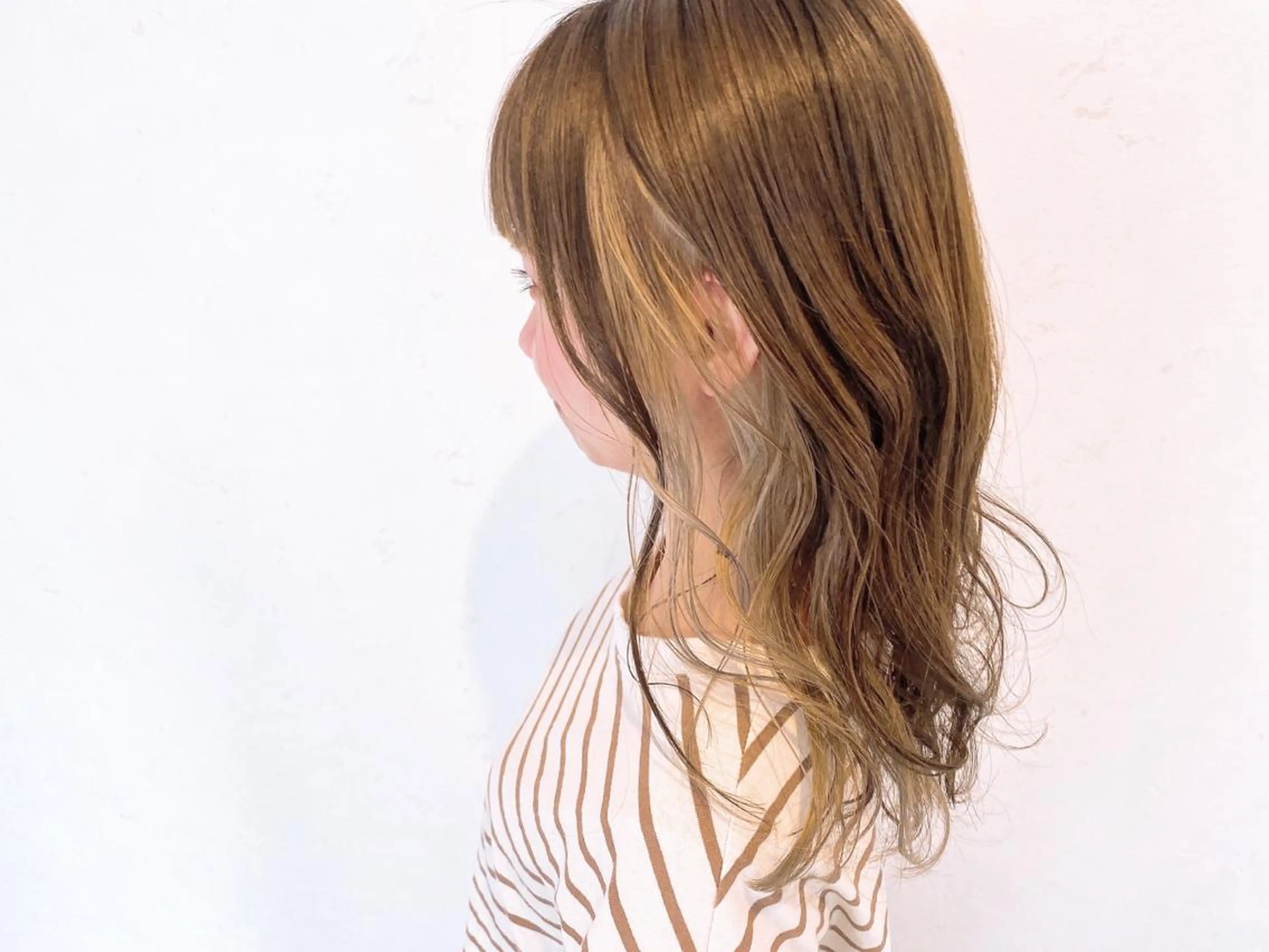 ミディアム カラー The book hand salon所属・伊藤 さやかのヘアスタイル