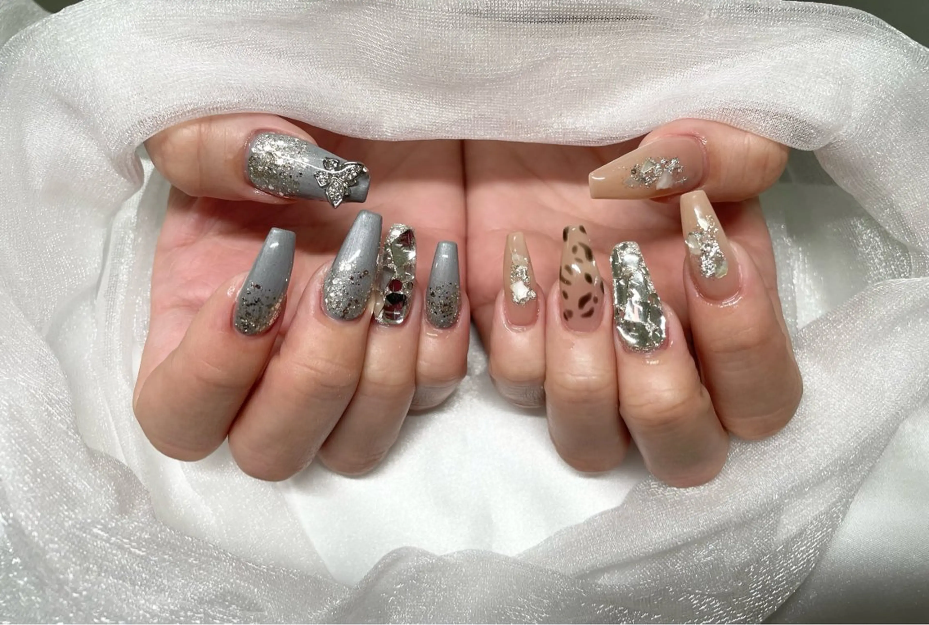 ネイル ハンドネイル Roi〈ロワ〉 Minakoのネイルデザイン