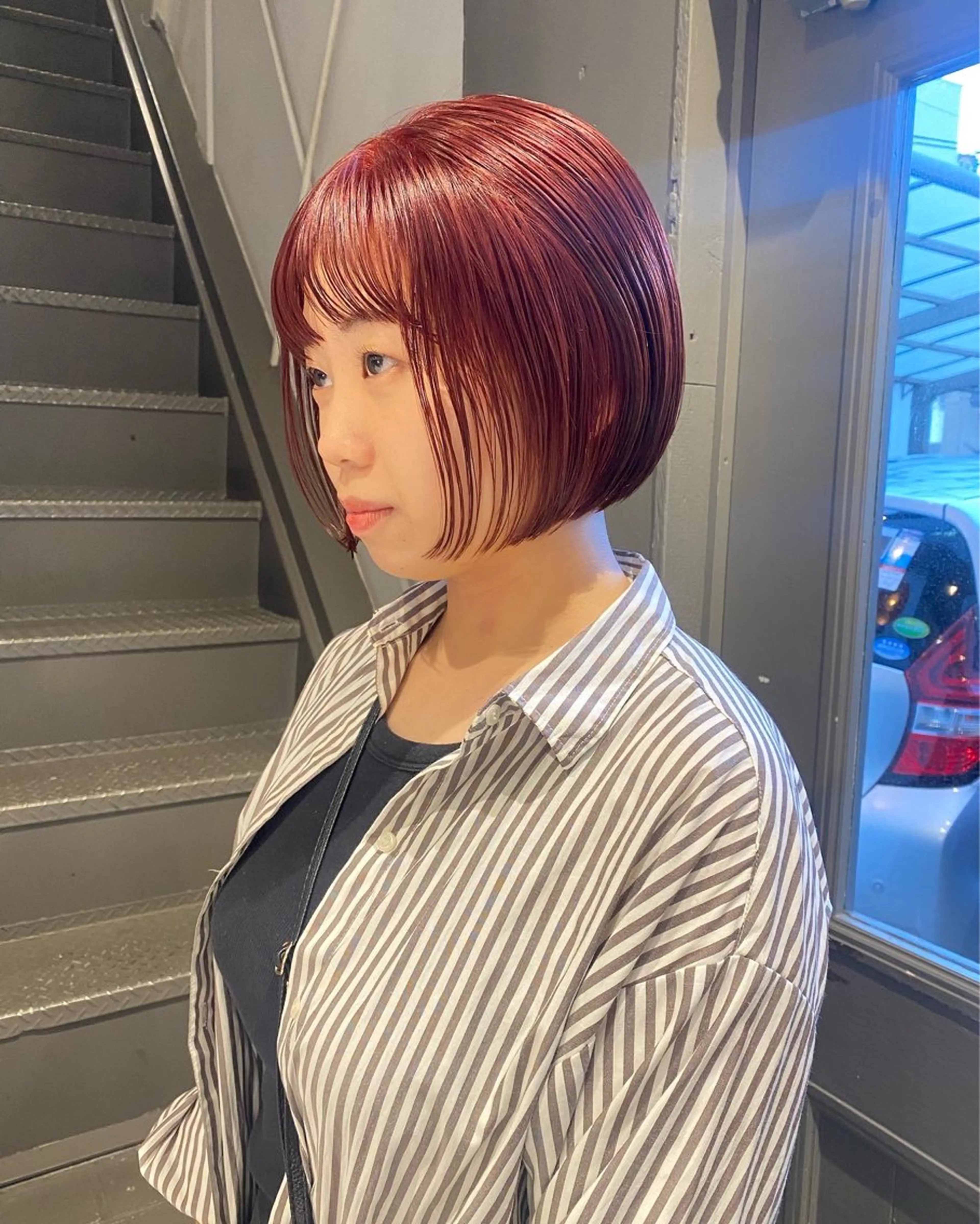 ショート ナツオ/ レイヤーカットのヘアスタイル