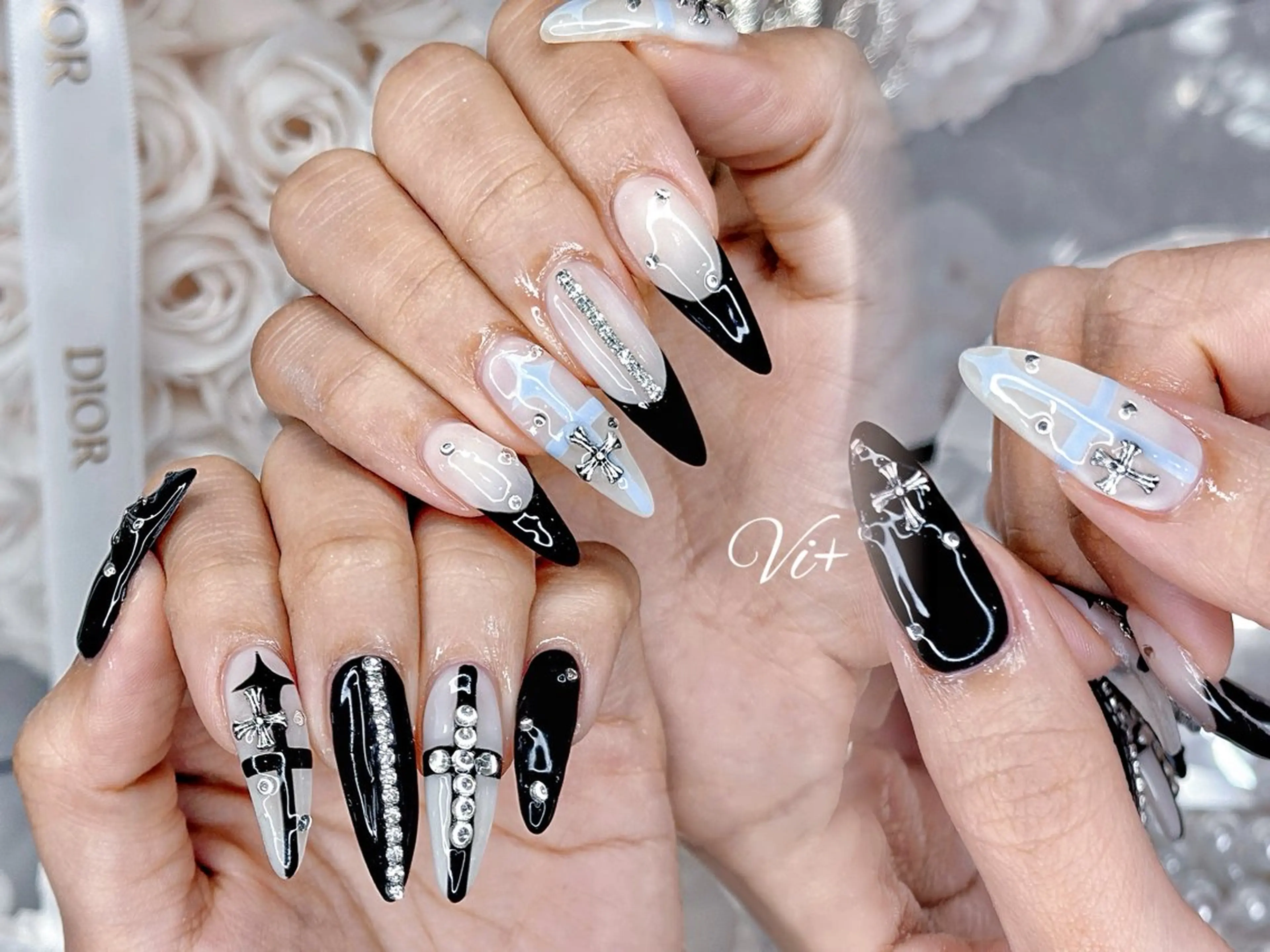 ネイル ハンドネイル ✨Nailsalon Vi+✨のネイルデザイン