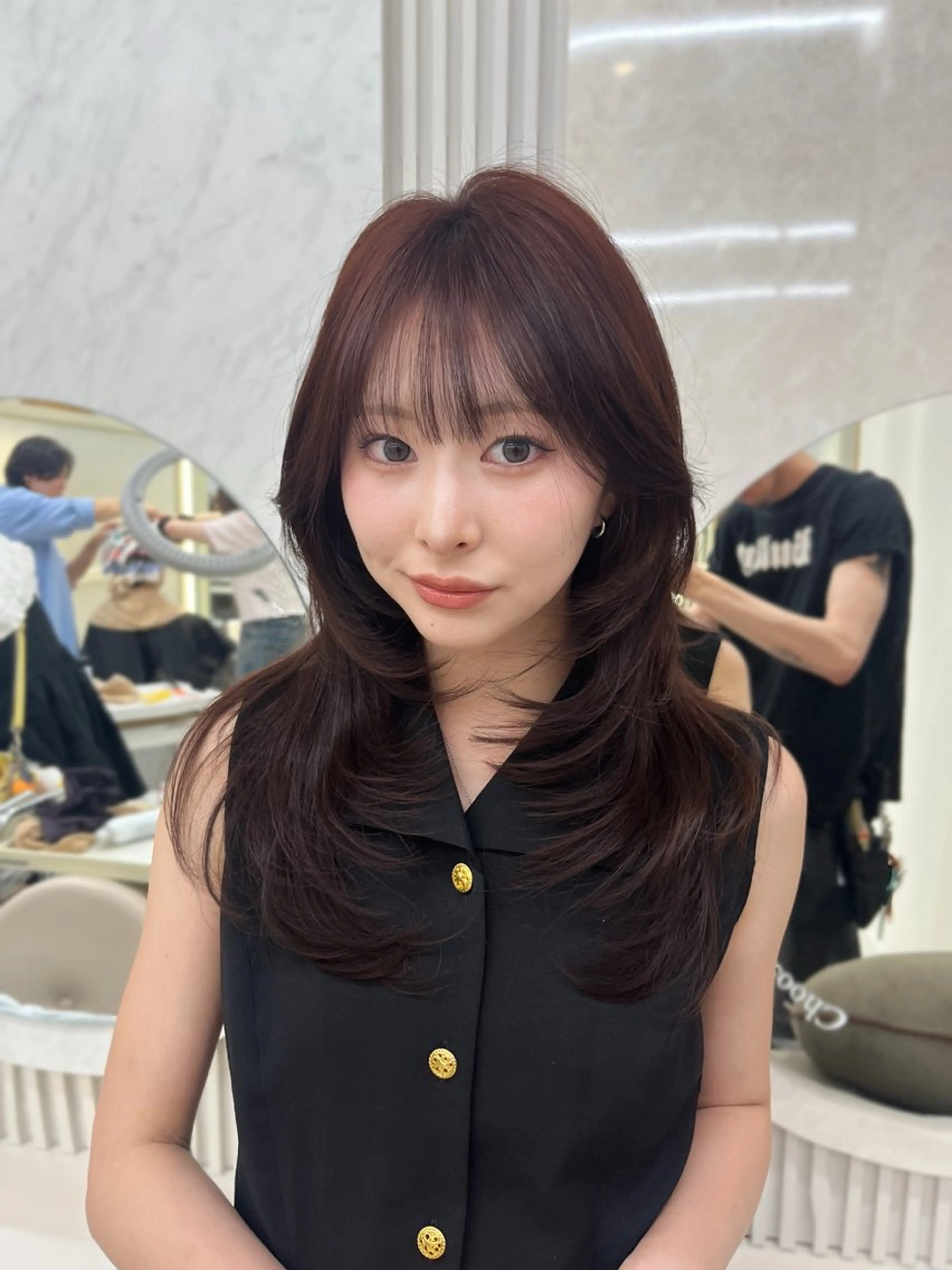 セミロング カラー 似合わせレイヤー/ 透明感カラーのヘアスタイル