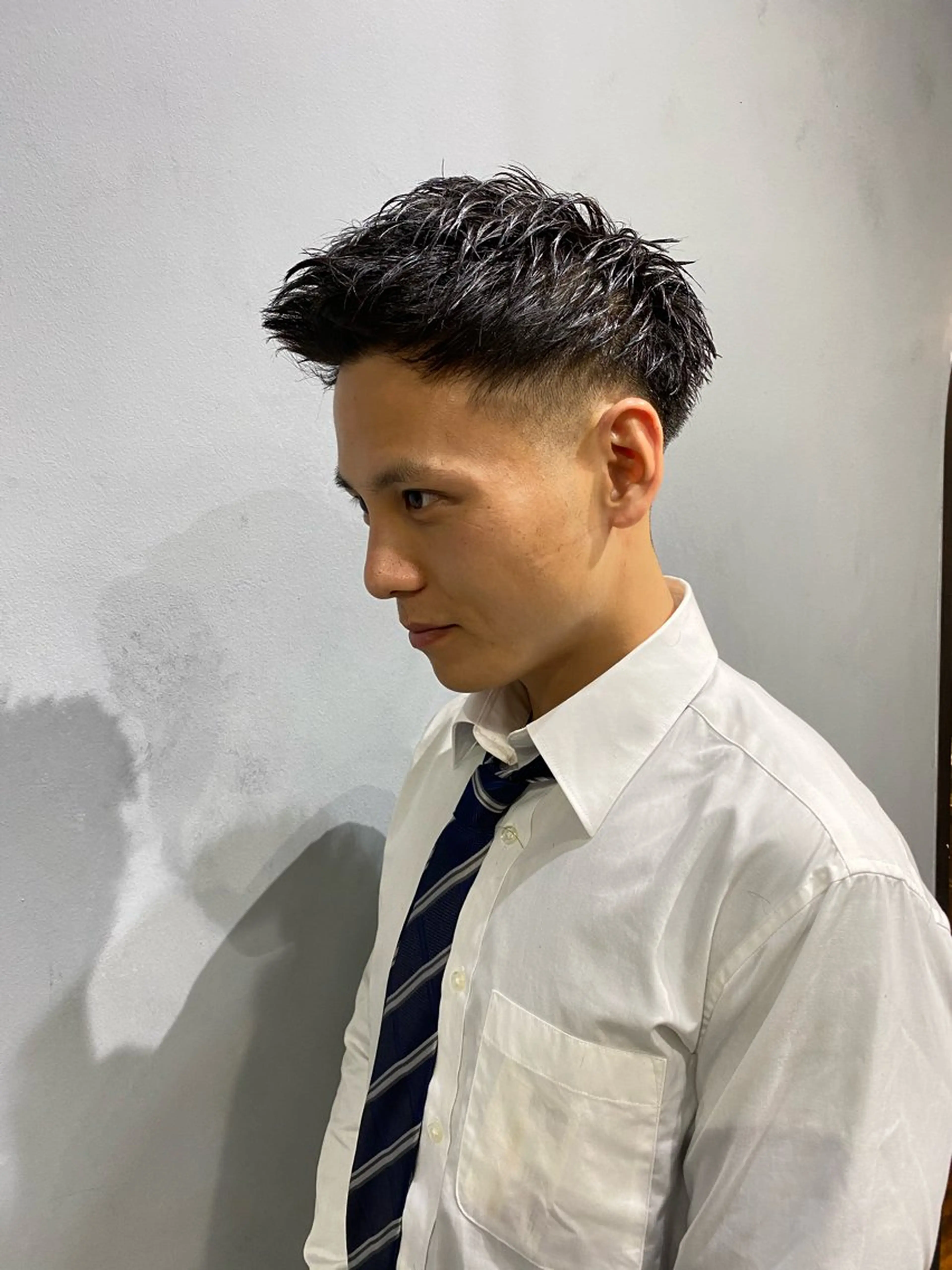 ショート 山中 瞬のヘアスタイル