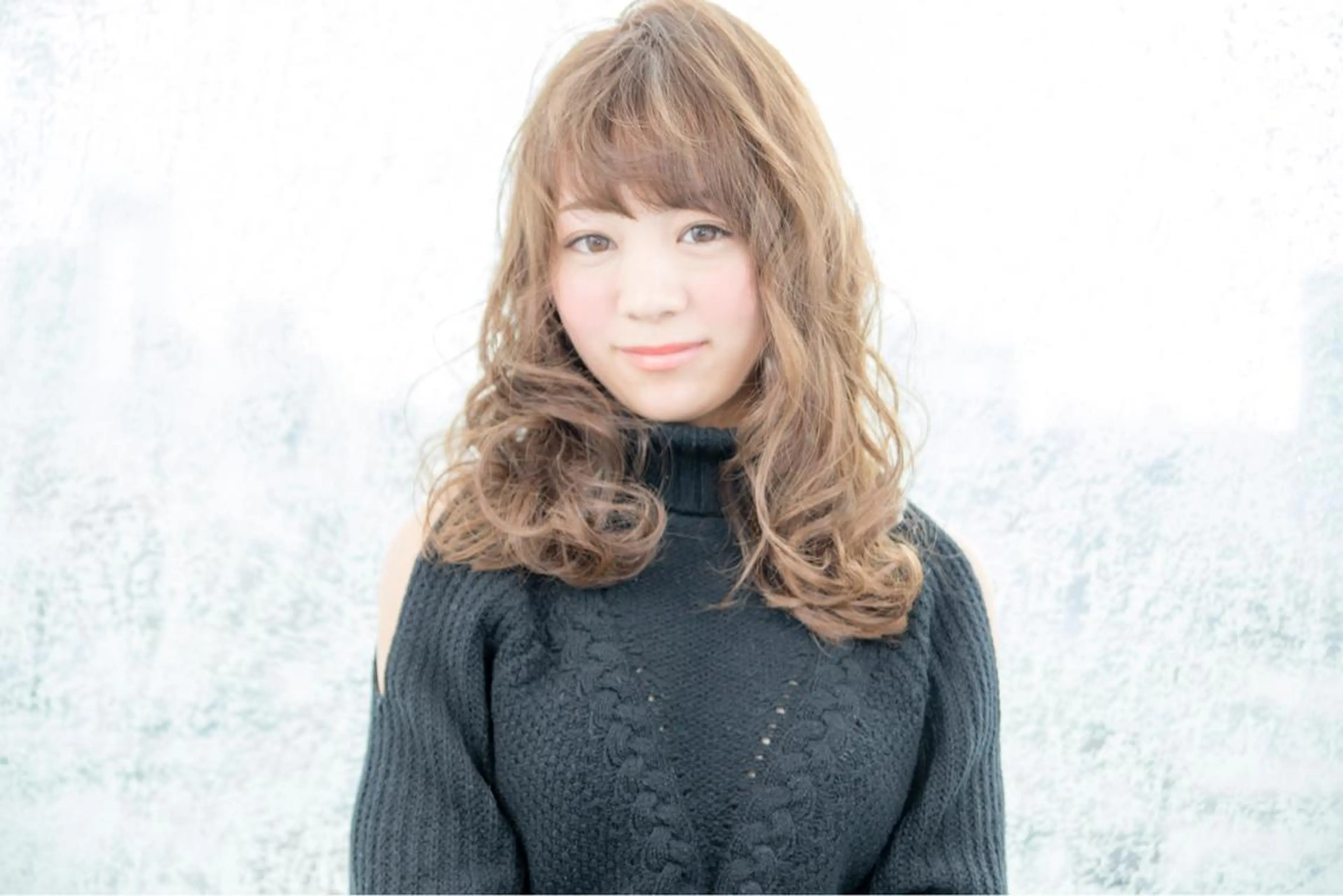 ミディアム セミロング ロング Re:ta Hair 飯田淳平のヘアスタイル