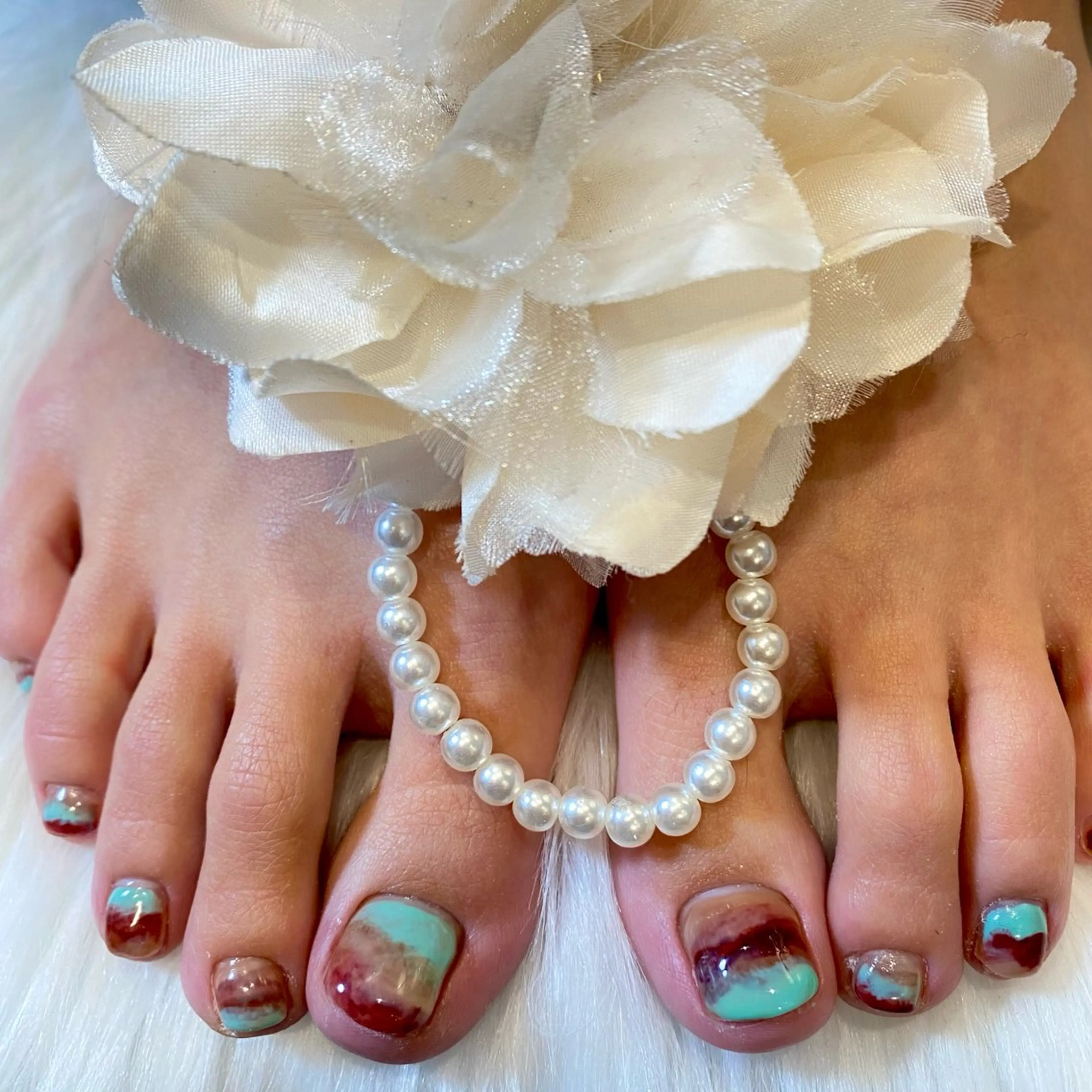 ネイル 持ち込み フットネイル FREEME【フリーミ】所属・FREEME 🌼アビのネイルデザイン