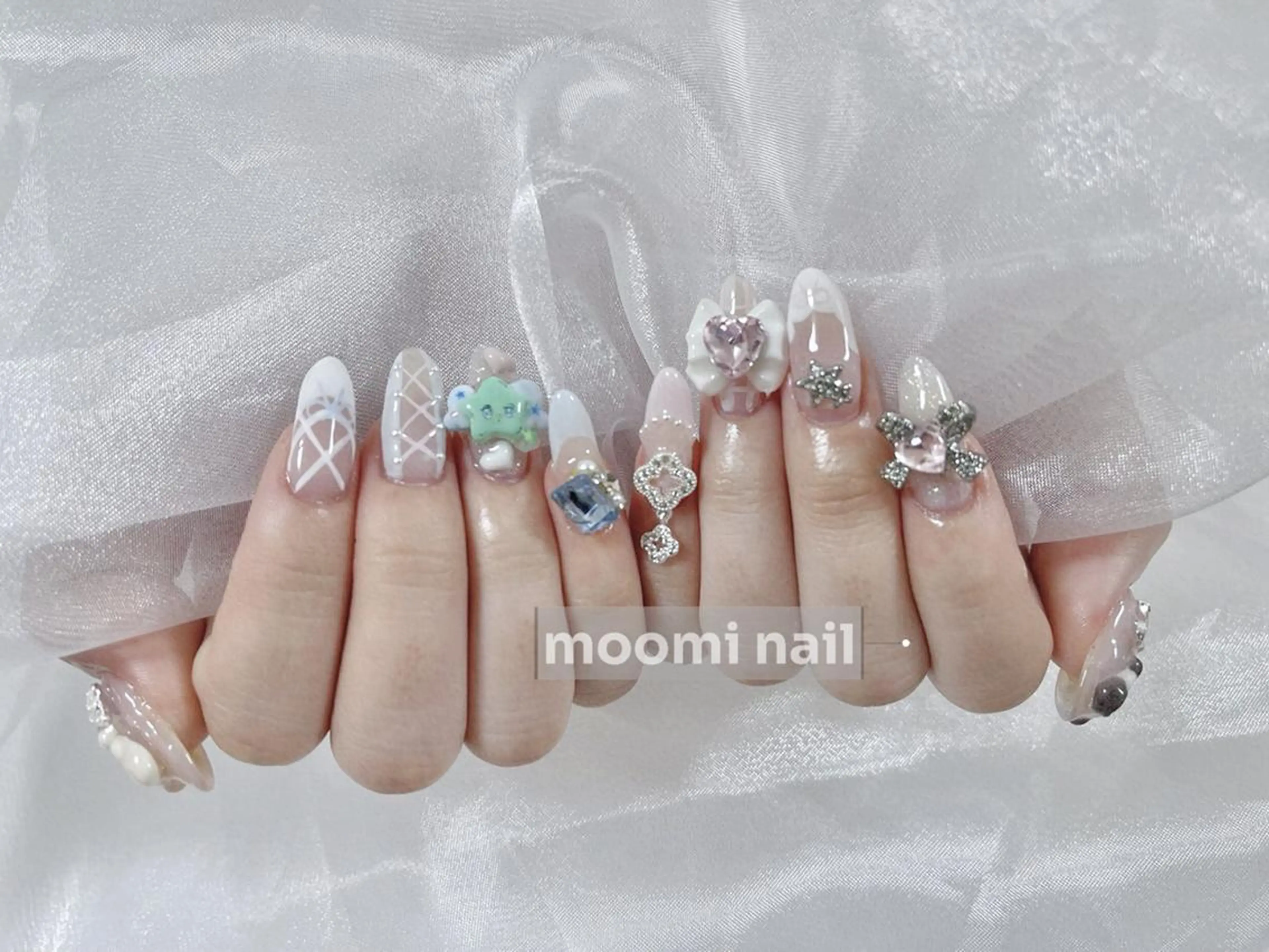 ネイル ハンドネイル moomi nail スカルプ専門のネイルデザイン
