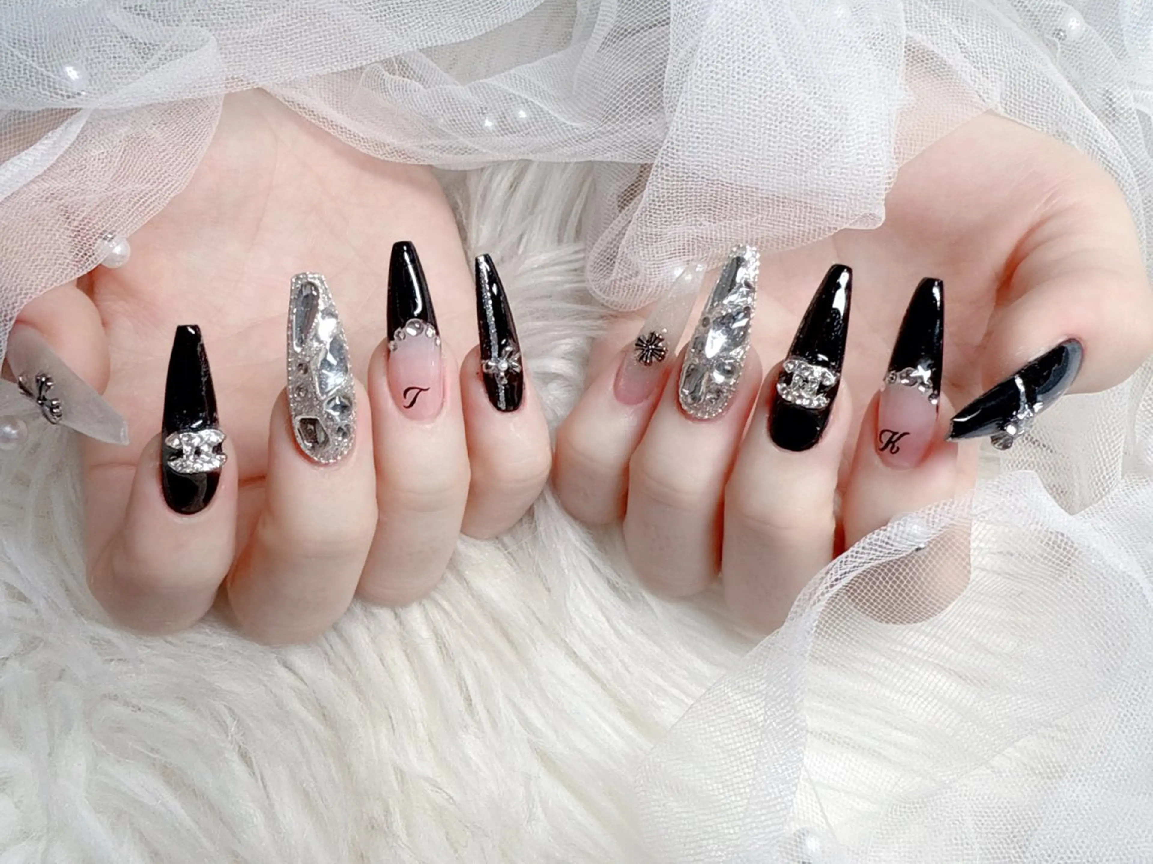 ネイル &ME Momoのネイルデザイン