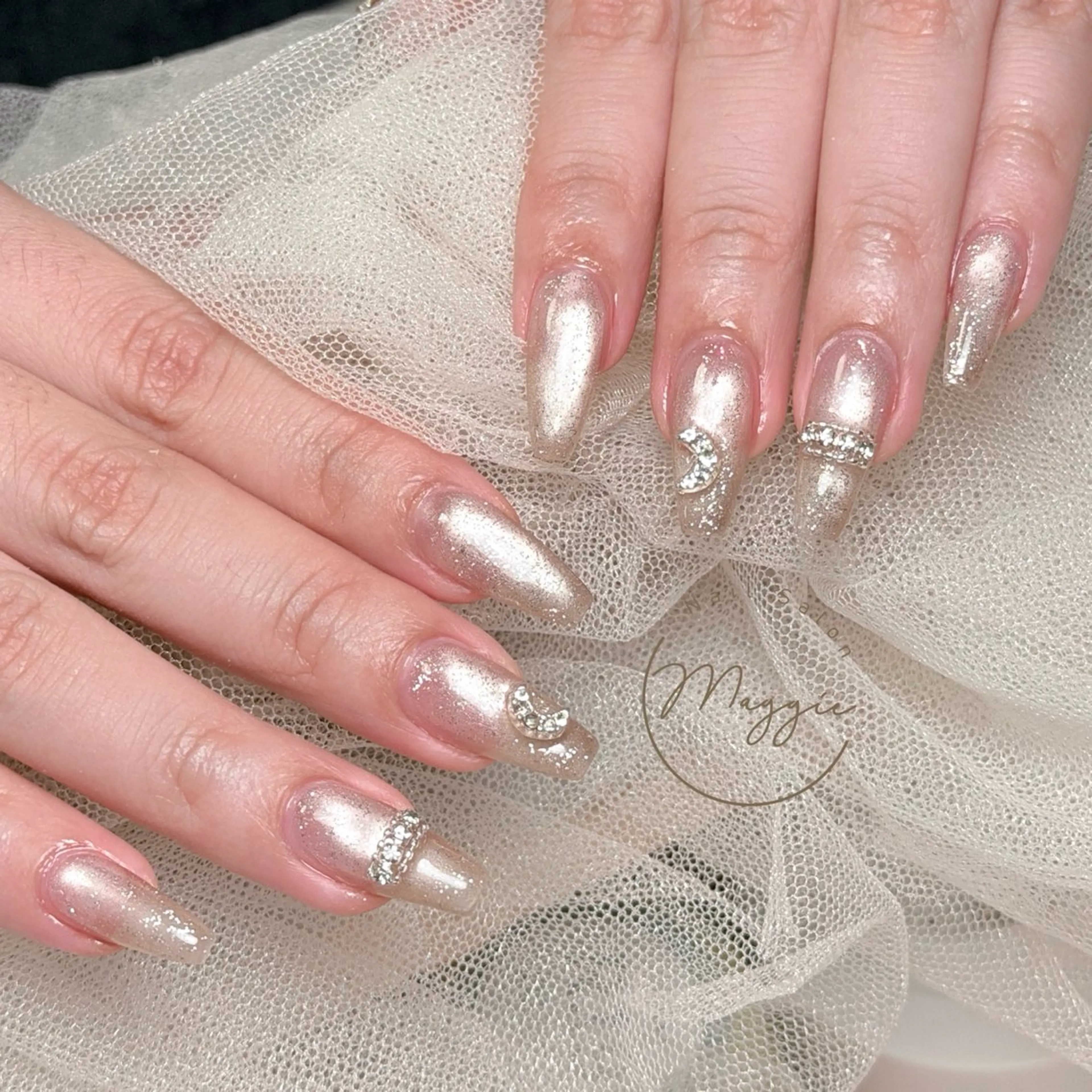ネイル Maggie Nail🦩のネイルデザイン