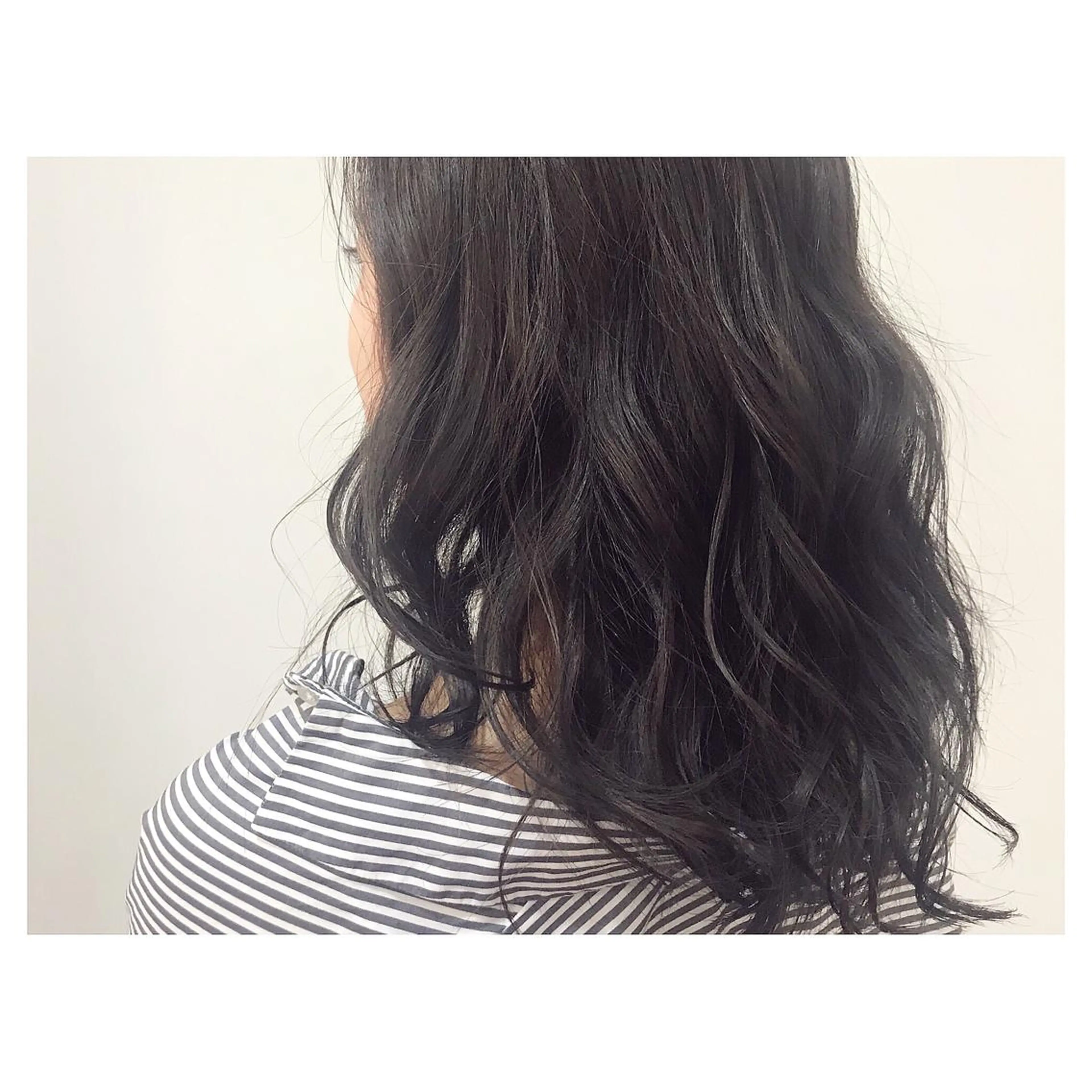 ミディアム カラー アッシュ ラベンダーカラー ラベンダーアッシュ ﾊｲﾄｰﾝ/ｼｮｰﾄ 村上淳乃🐥のヘアスタイル