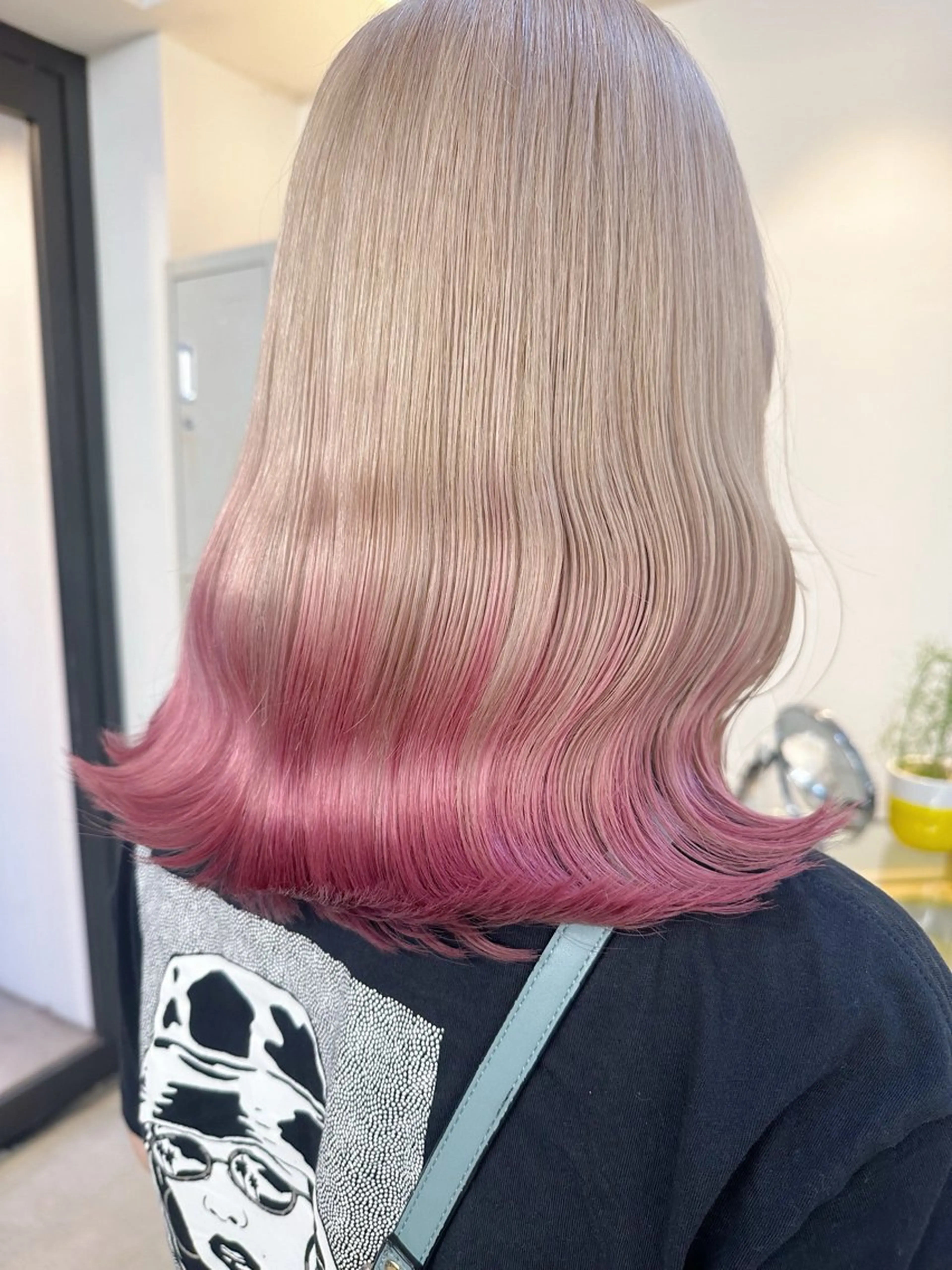 セミロング カラー 🪞艶髪ハイトーン Maya🪞のヘアスタイル