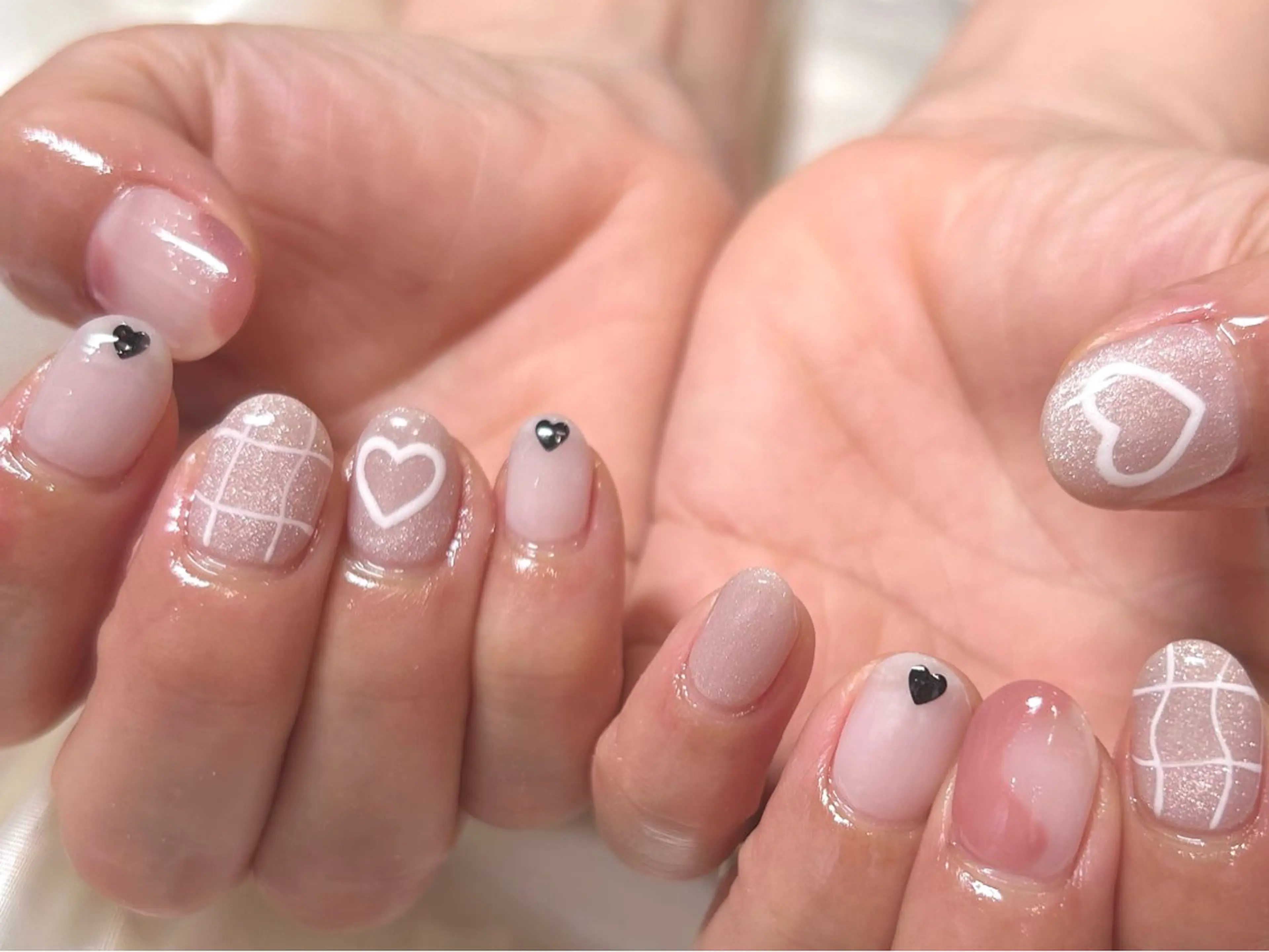 ネイル 長瀬 瑠霞のネイルデザイン