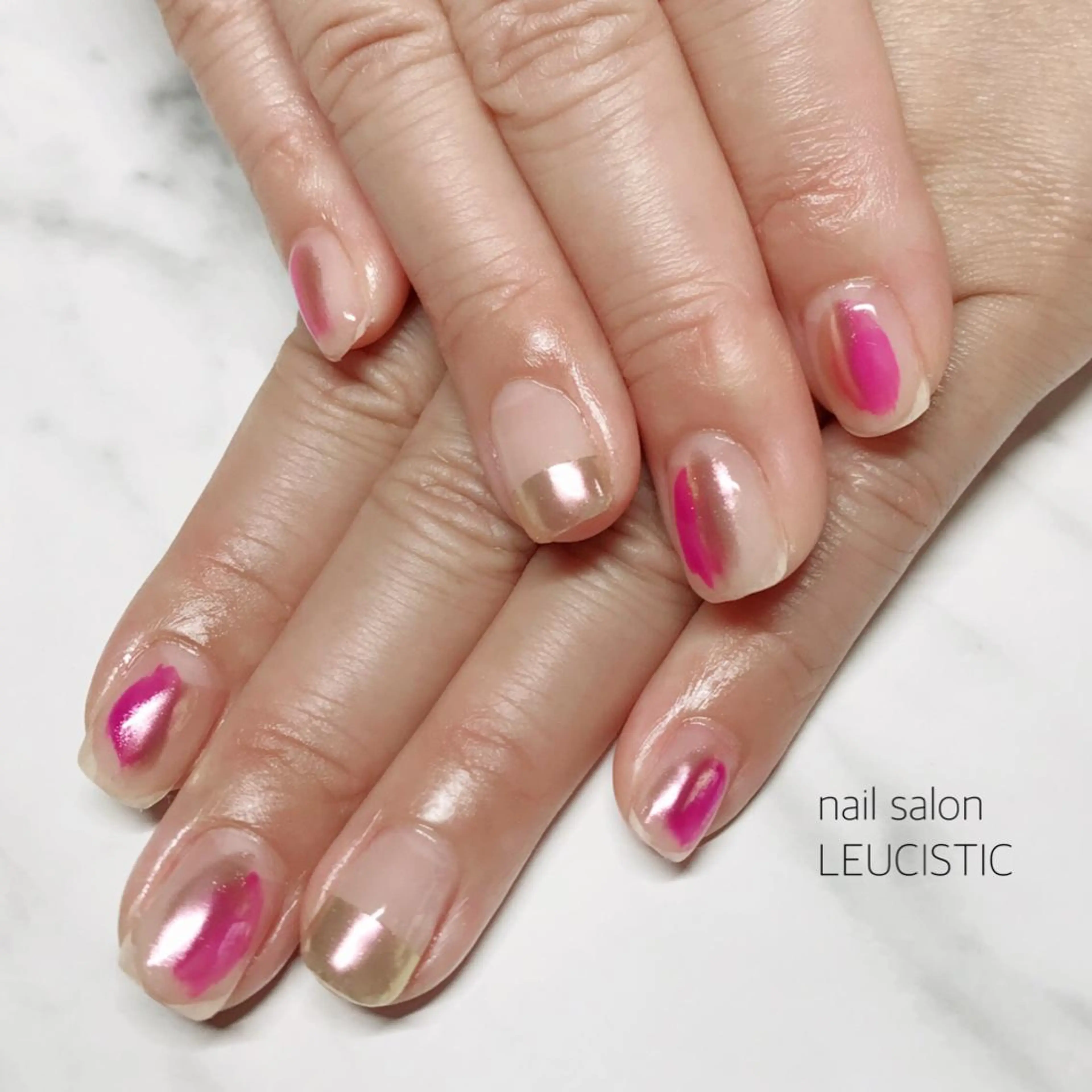 ネイル フレンチネイル ミラーネイル 美時雨・bishigure所属・美時雨 bishigureのエステ・リラクイメージ