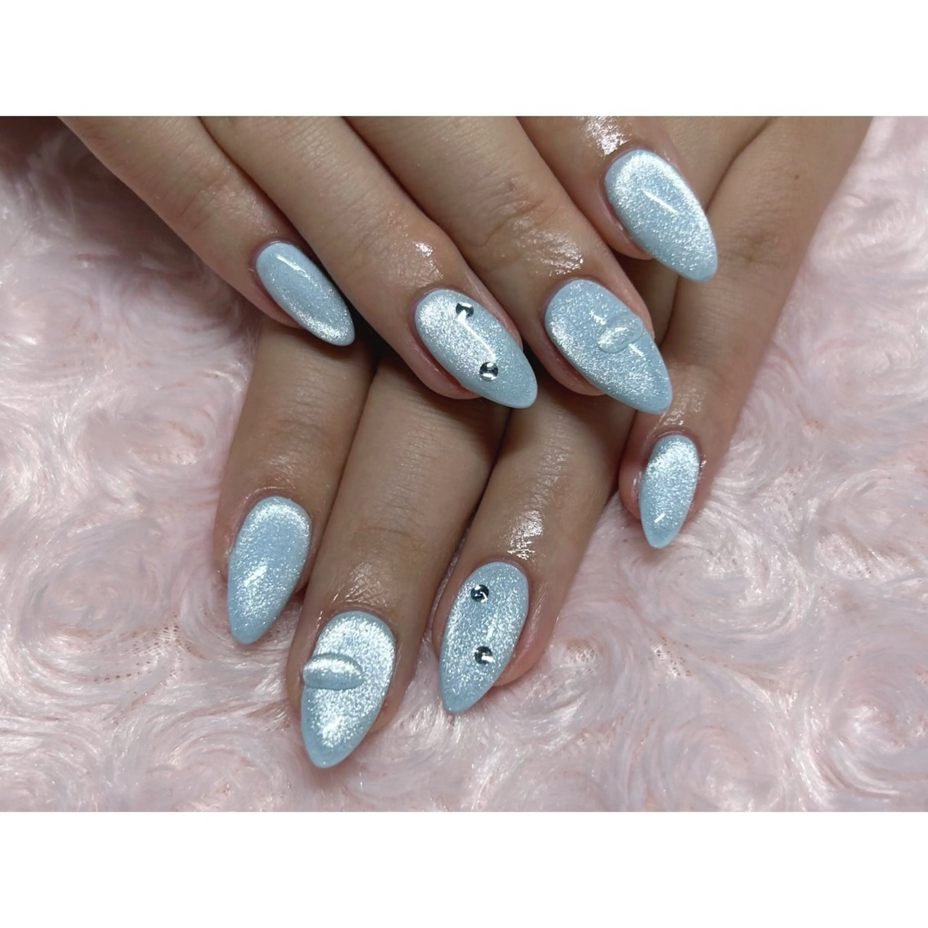 ネイル ハンドネイル 横浜駅東口 🐬🫧 ｵｰﾀのネイルデザイン