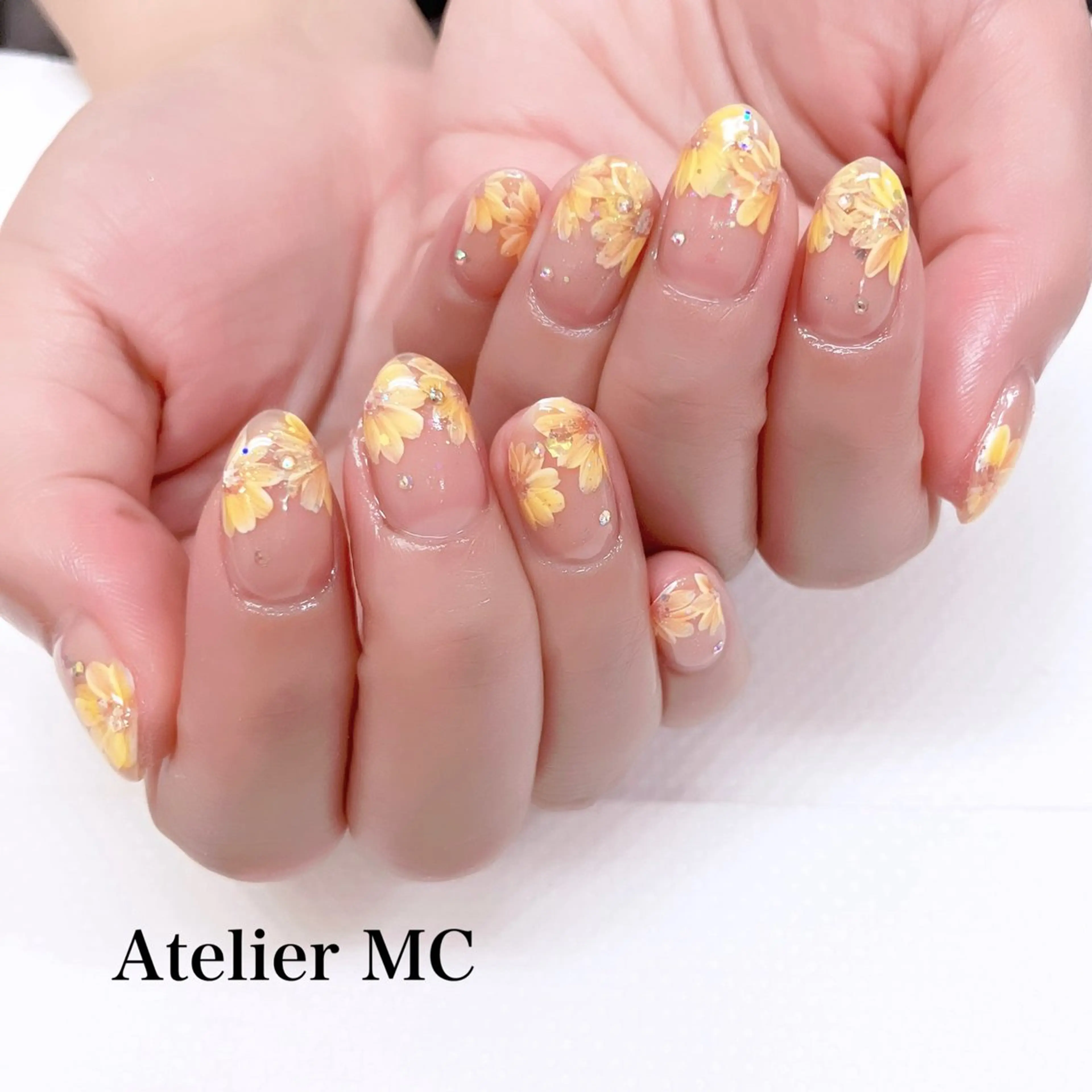 ネイル アトリエ エムシー 【新富町・東銀座】のネイルデザイン