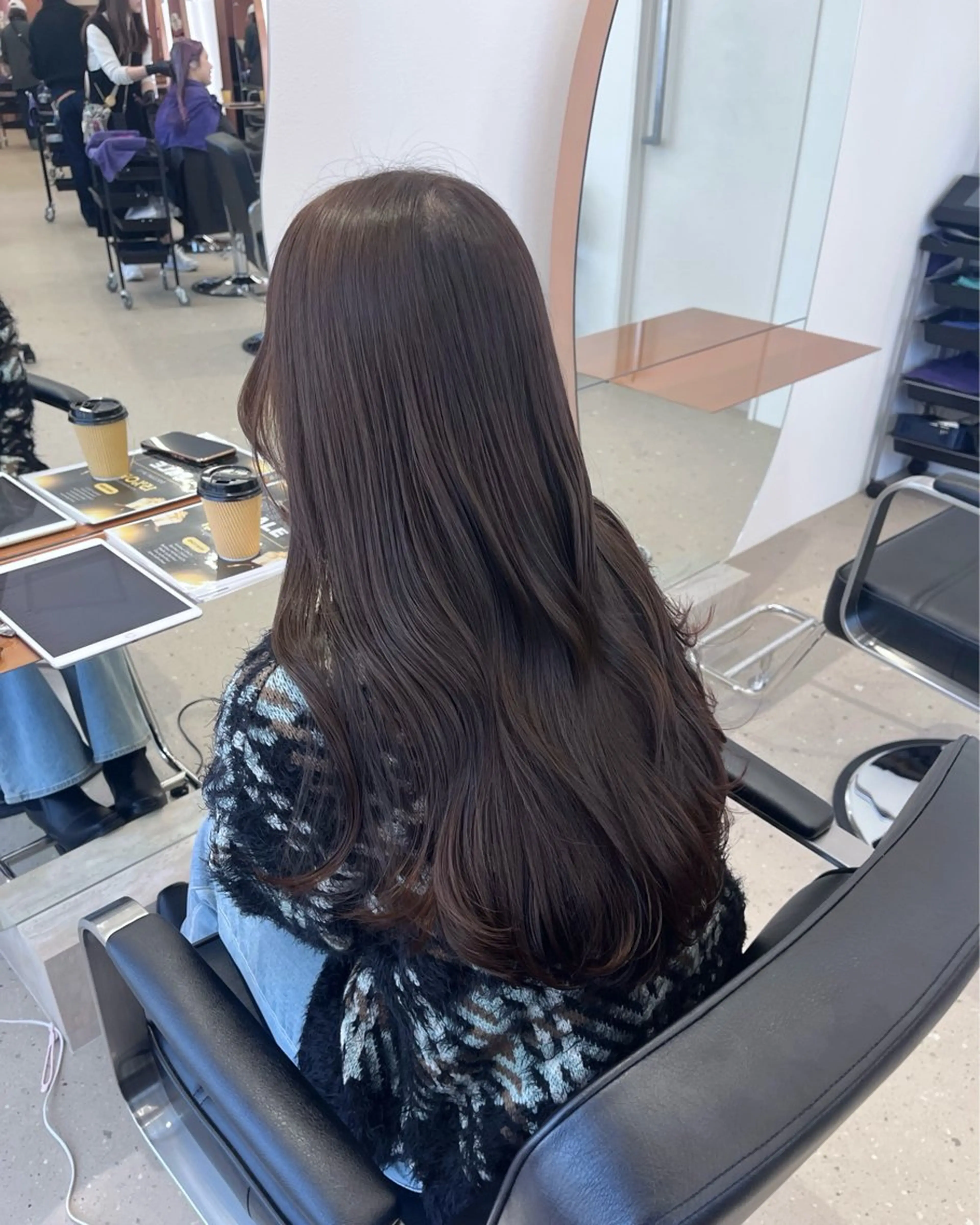 ロング 和泉 里奈のヘアスタイル