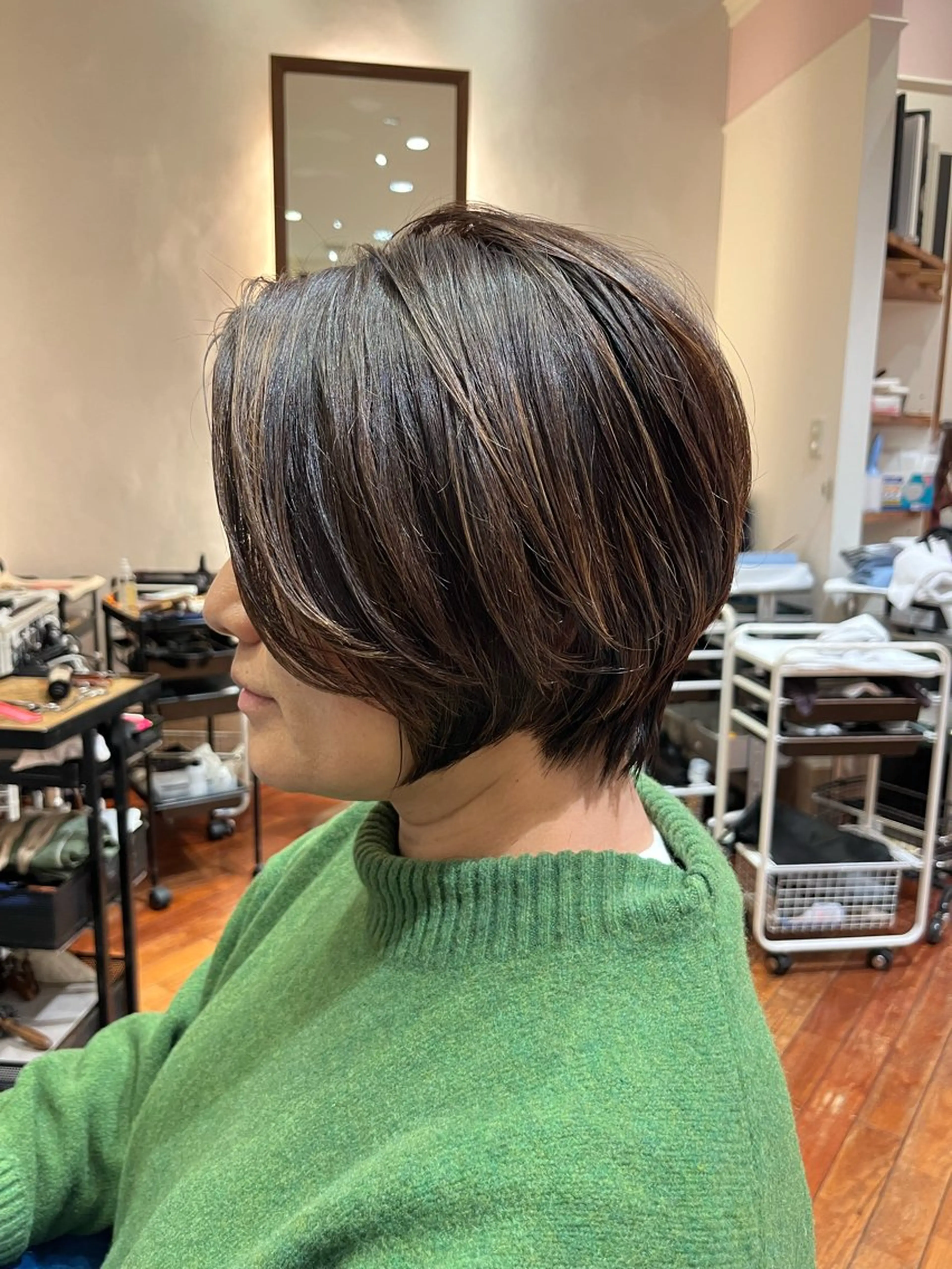 ショート ｼｮｰﾄｶｯﾄ 梅田 山下　すみれのヘアスタイル