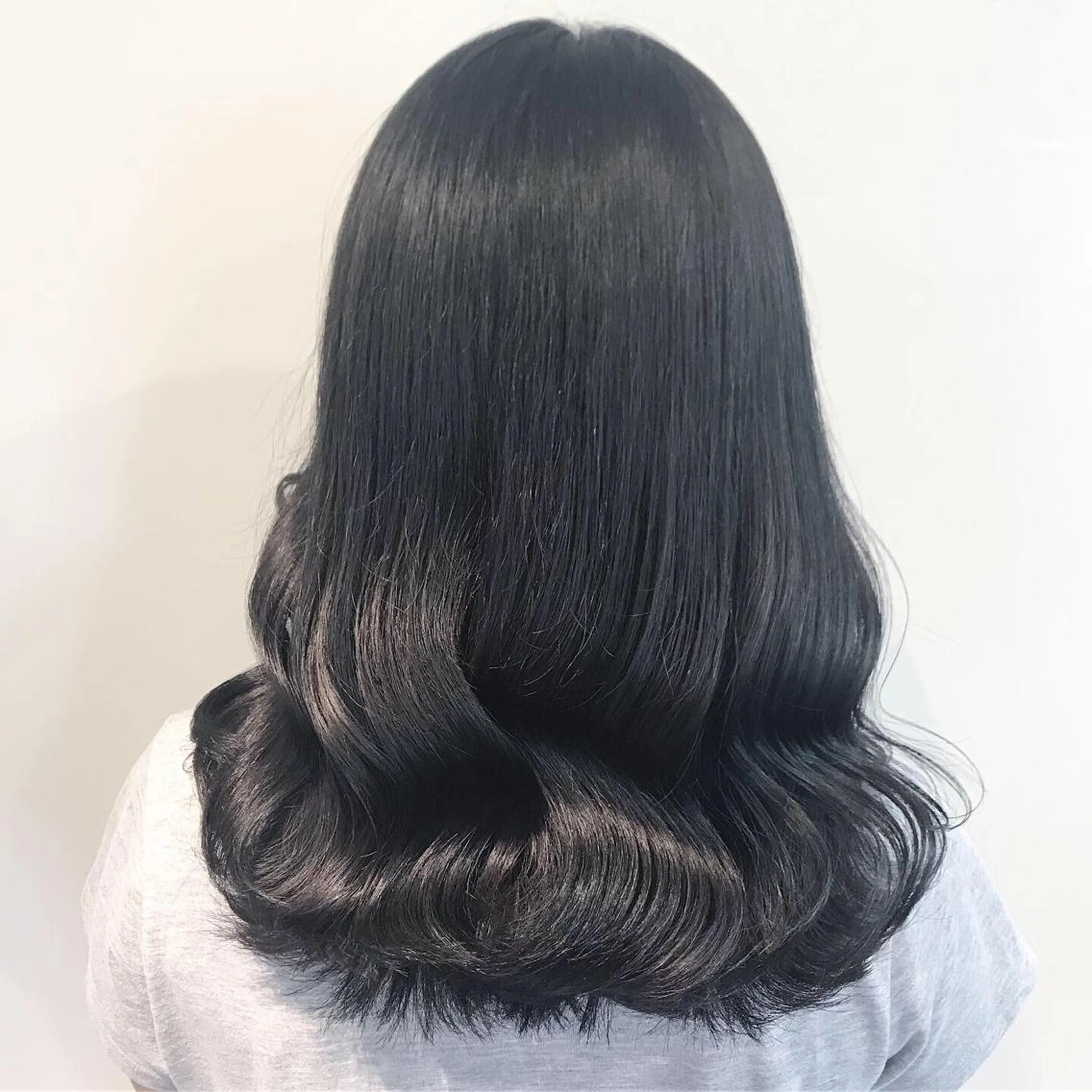 セミロング カラー knock【ノック】所属・烏丸韓国ヘア🇰🇷 ayaka🎀のヘアスタイル