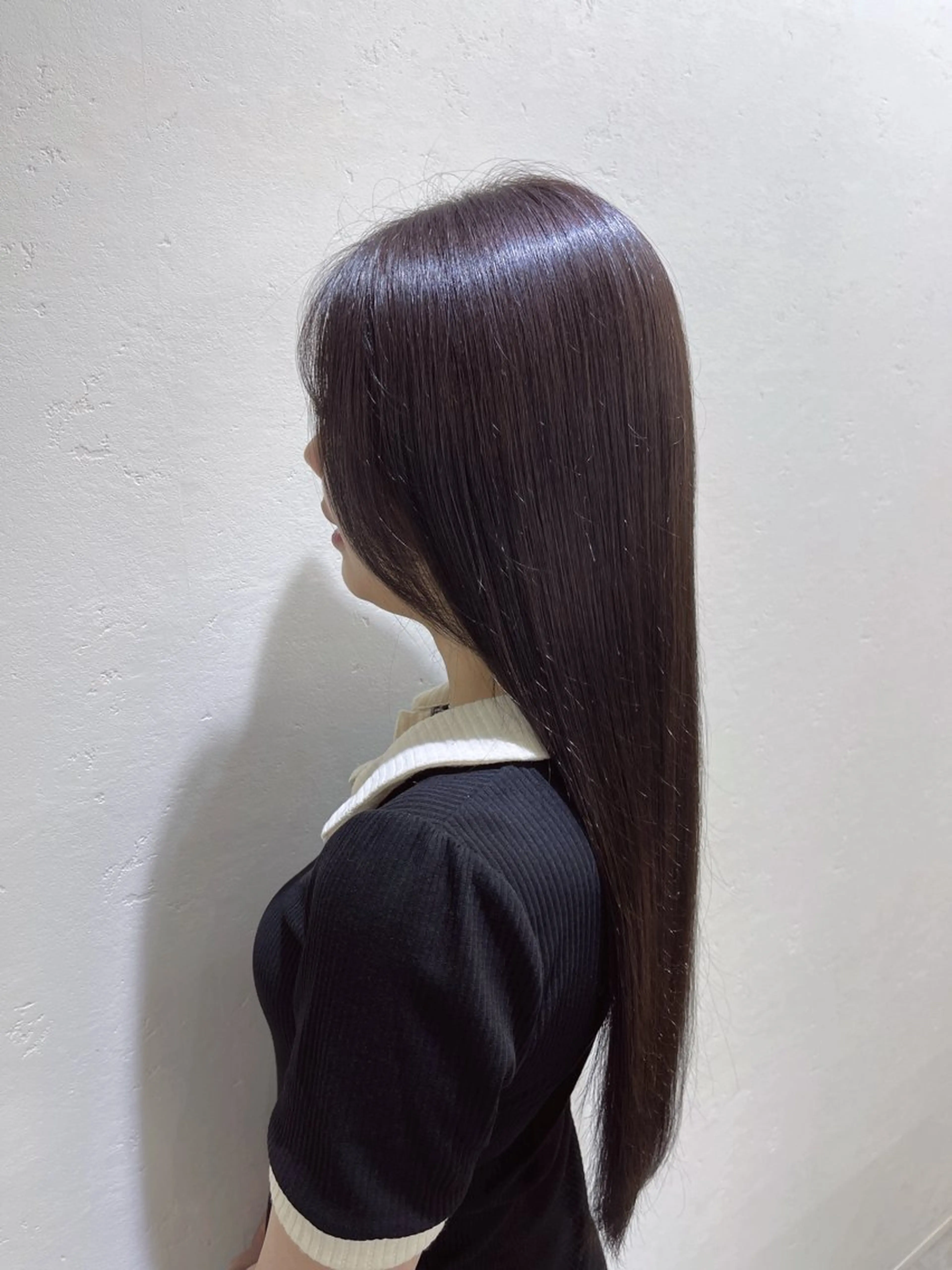 ロング カラー TENSHO レイヤー／ハイトーンのヘアスタイル