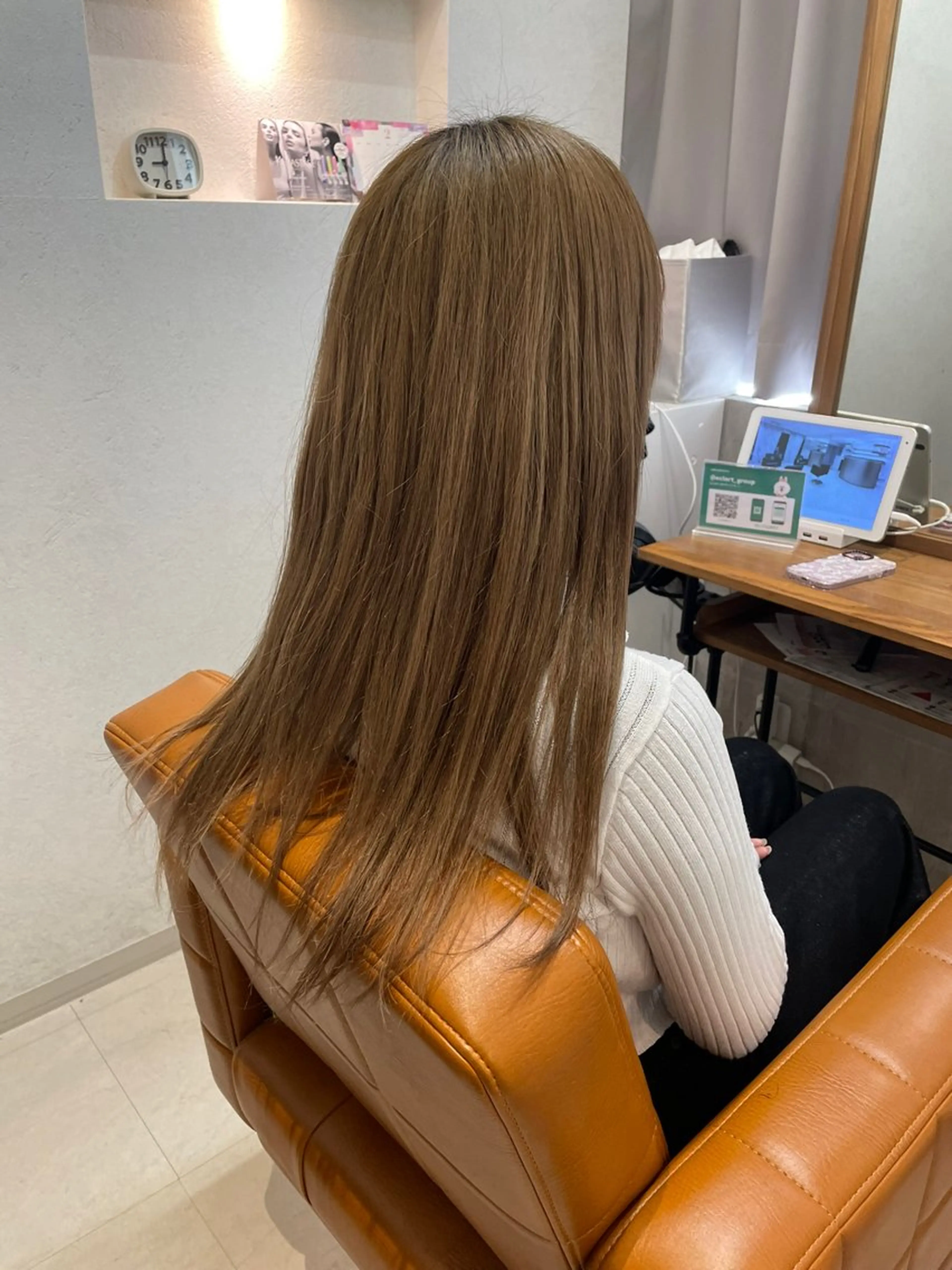 ロング 【完全個室】髪質改善 暖色カラー/山崎唯奈のヘアスタイル