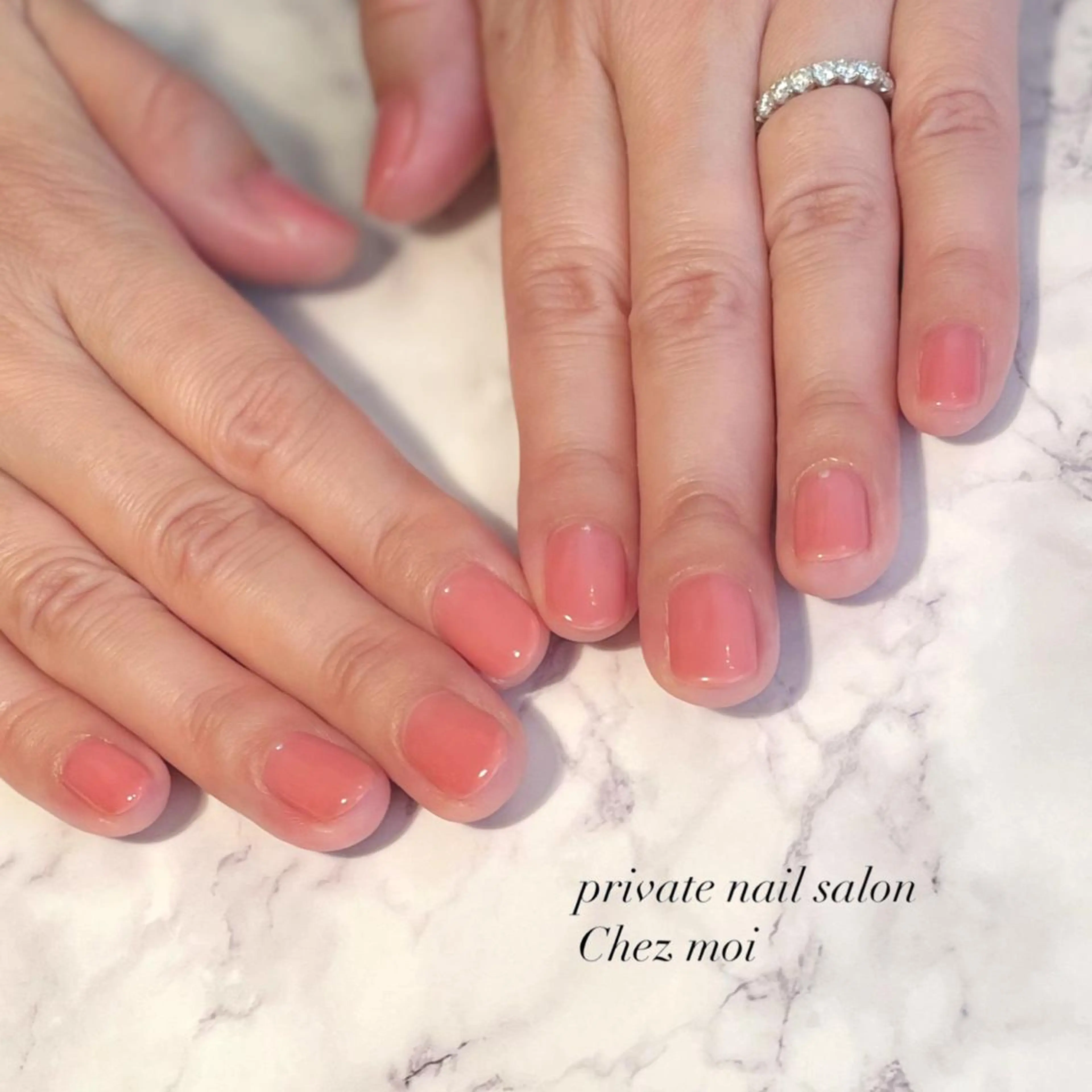 ネイル ワンカラーネイル KOMINE TOMOKOのネイルデザイン