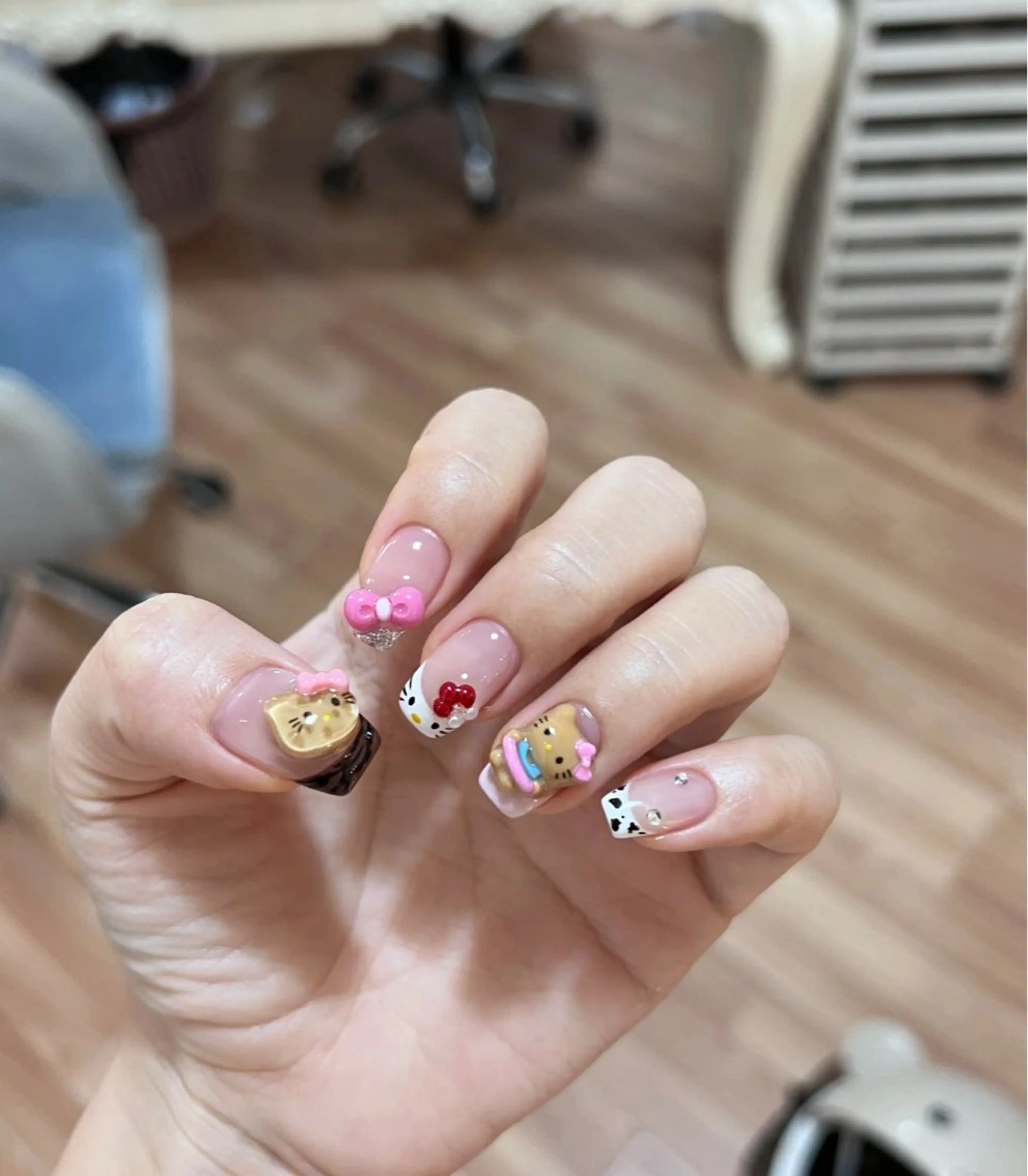 ネイル Dola Nail ユキンイのネイルデザイン