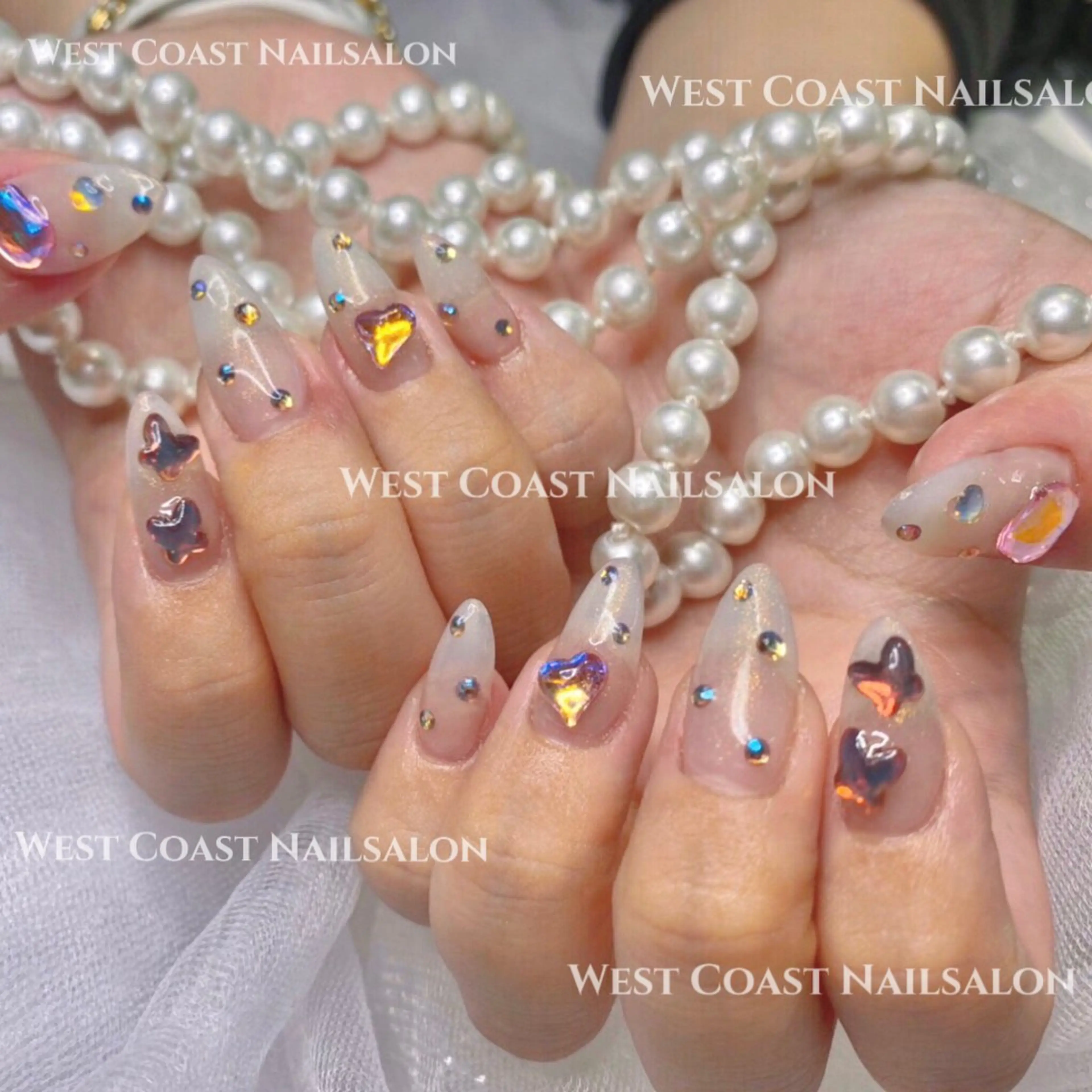 ネイル リボン、ガーリー パーツ放題専門店のネイルデザイン