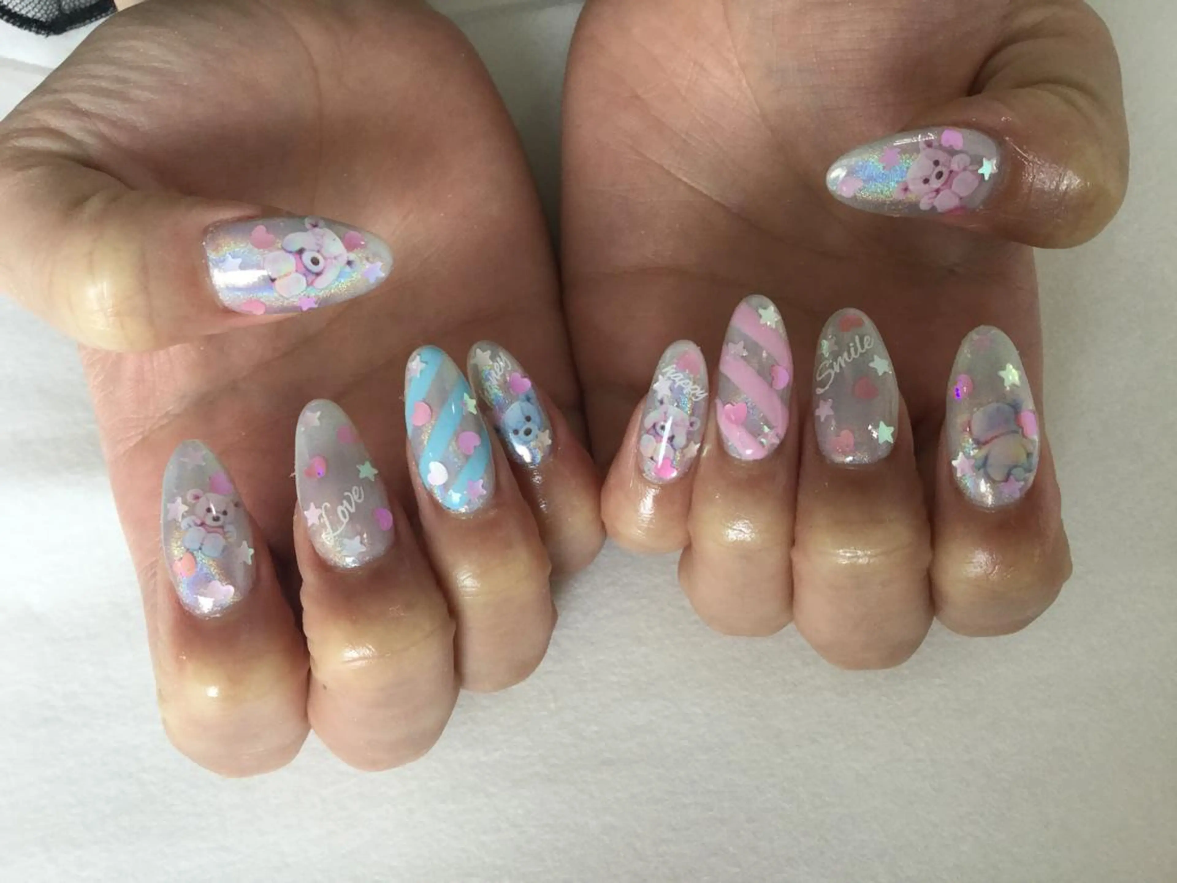 ネイル ハンドネイル 💎🐰 saki. m 🐰💎のネイルデザイン