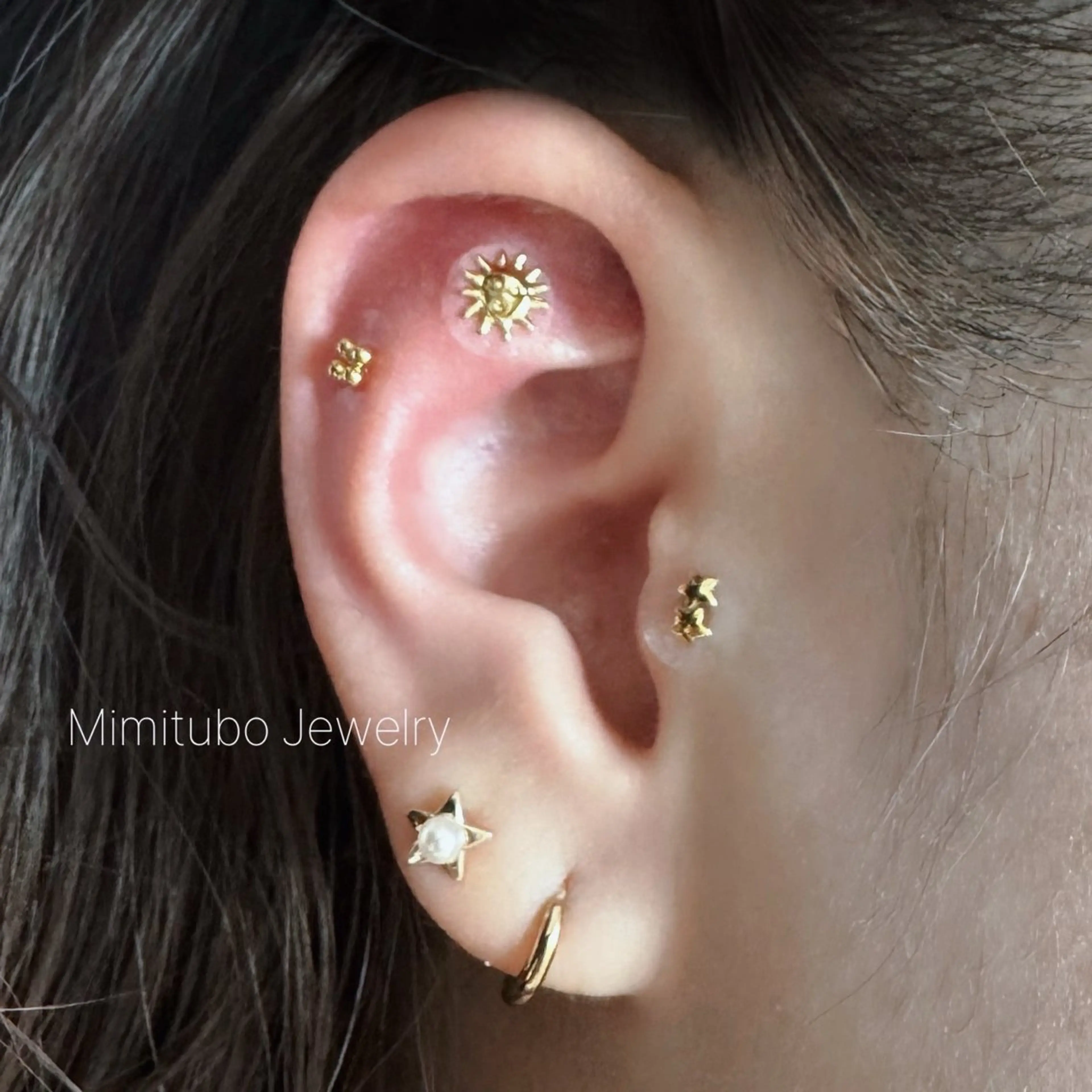 Emi🎧/束感 パーマ/パリジェンヌのマツエク・マツパデザイン