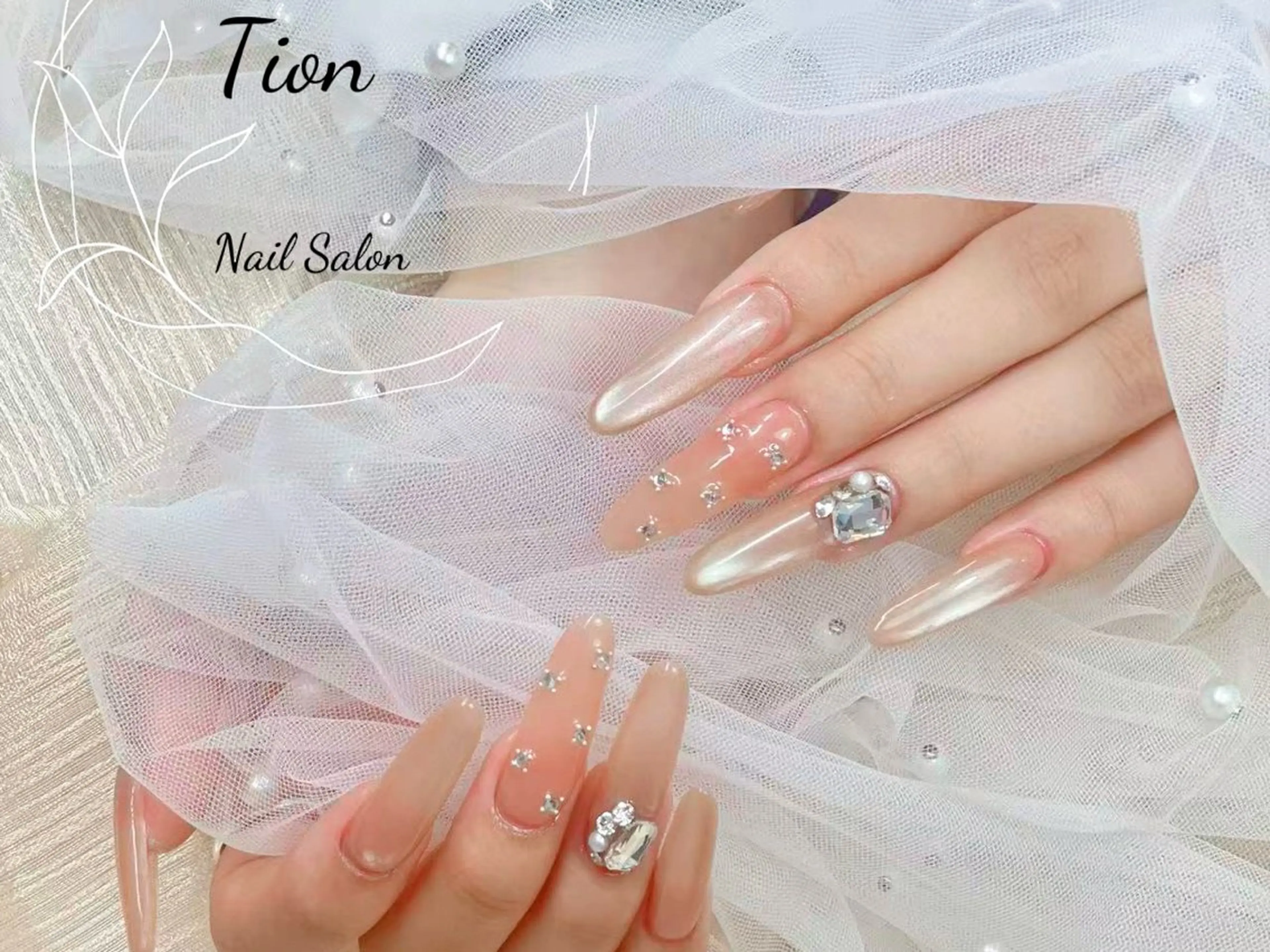 ネイル チークネイル 長さ出し フットネイル フレンチネイル ジェルネイル Nailsalon Tion武蔵小杉店所属・Nailsalon Tion武蔵小杉店のネイルデザイン