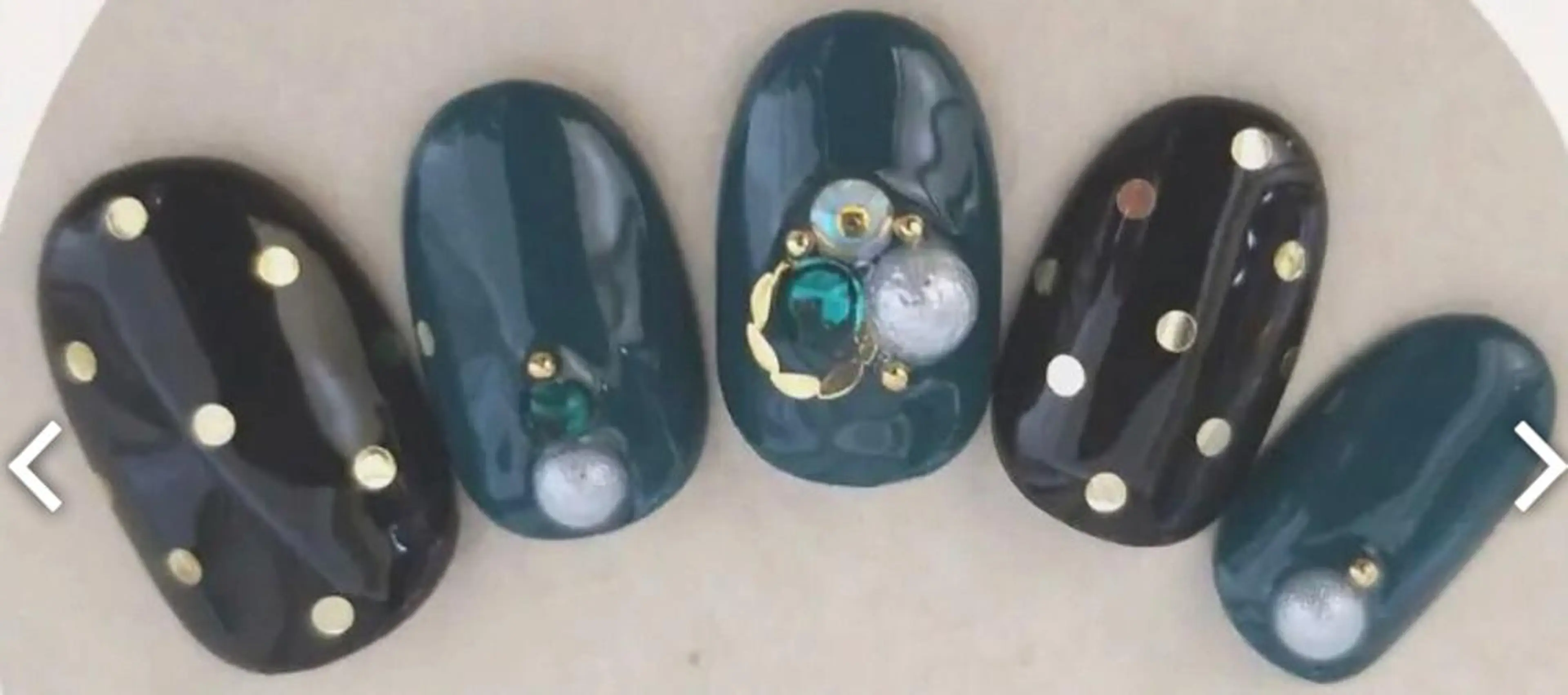 ネイル ハンドネイル ゲン レイカのネイルデザイン