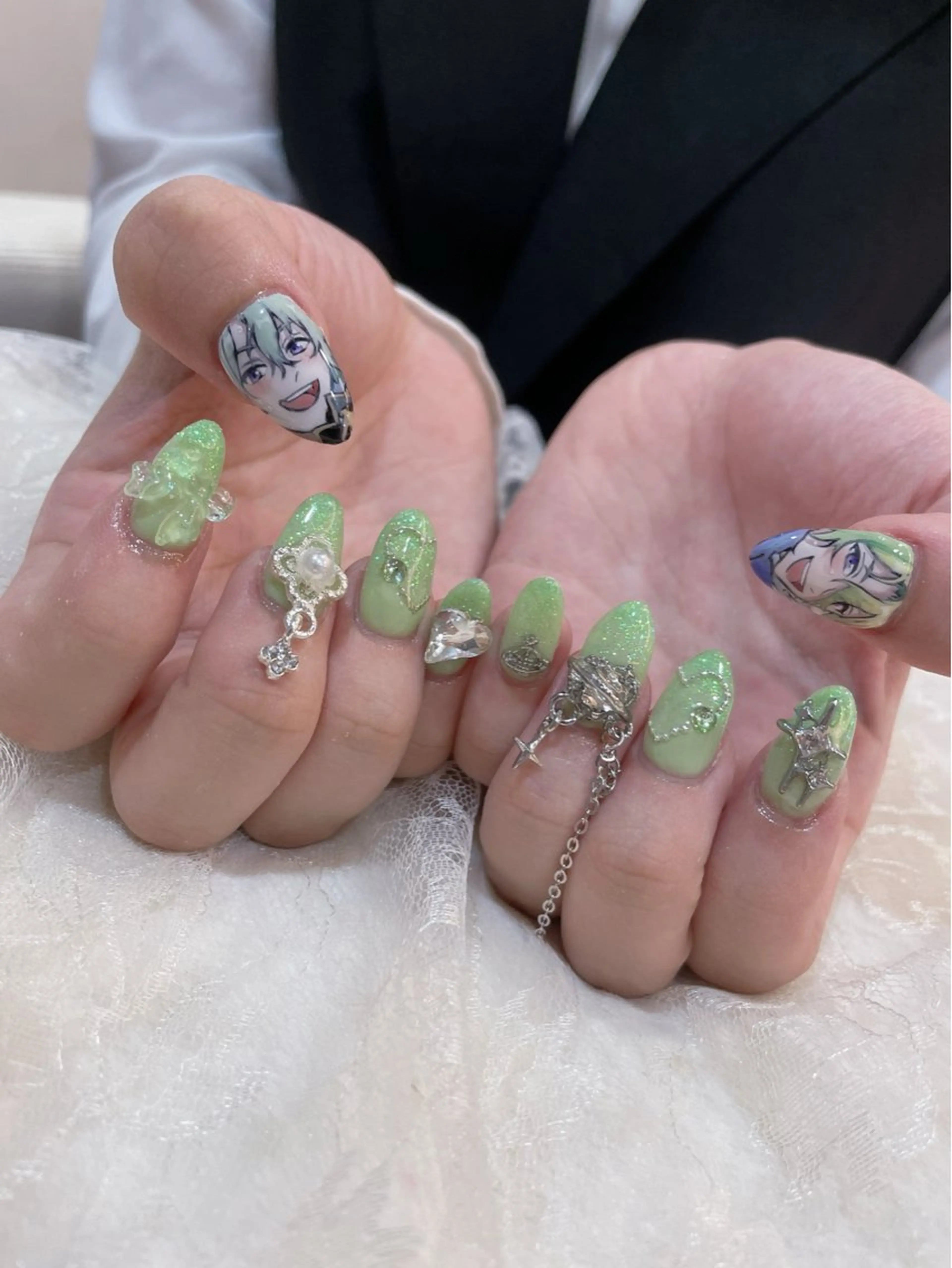 ネイル 中牟田 彩水のネイルデザイン