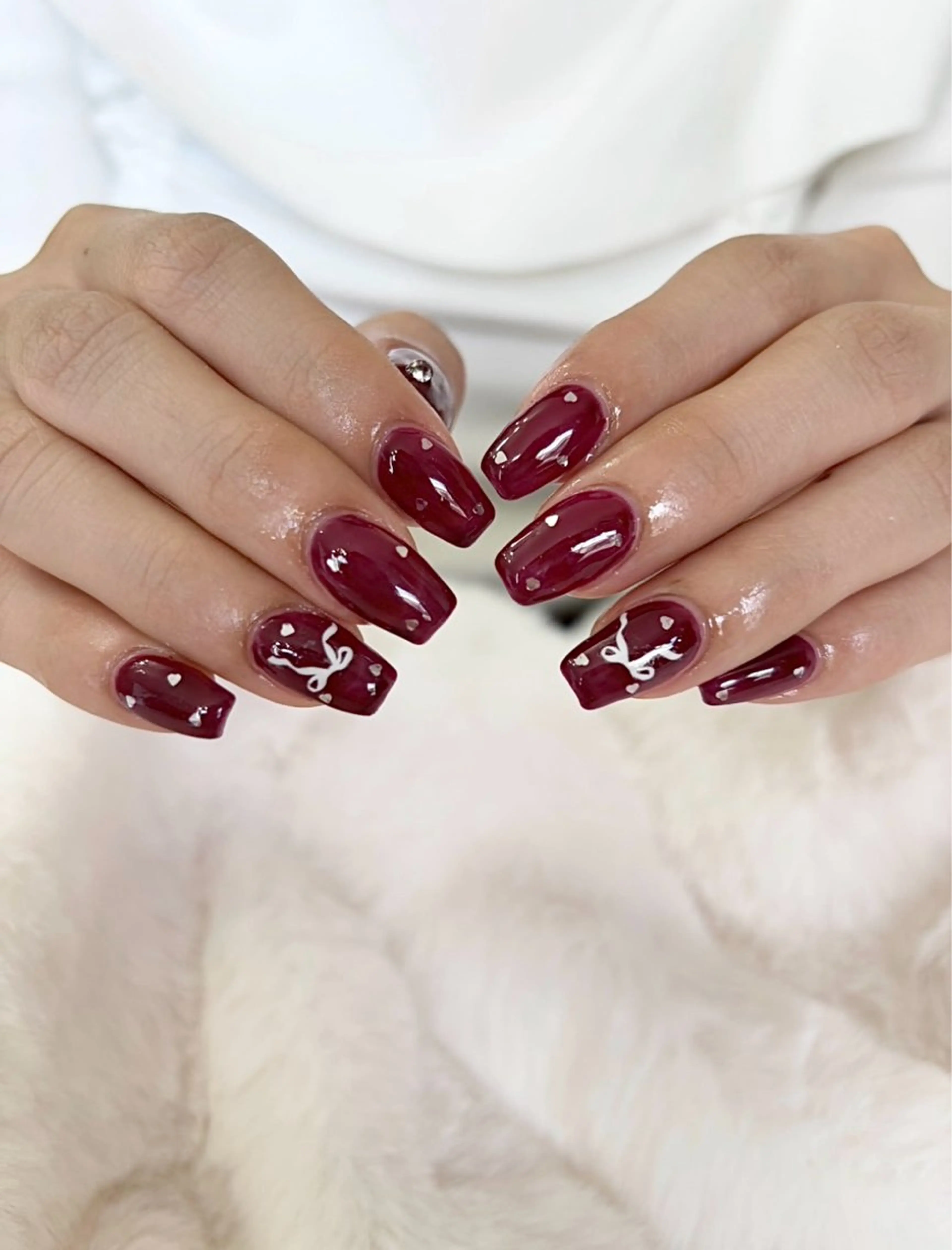 ミディアム ハンドネイル アンルボネイル&アイラッシュ所属・anlubon /Jr.ネイリストのネイルデザイン