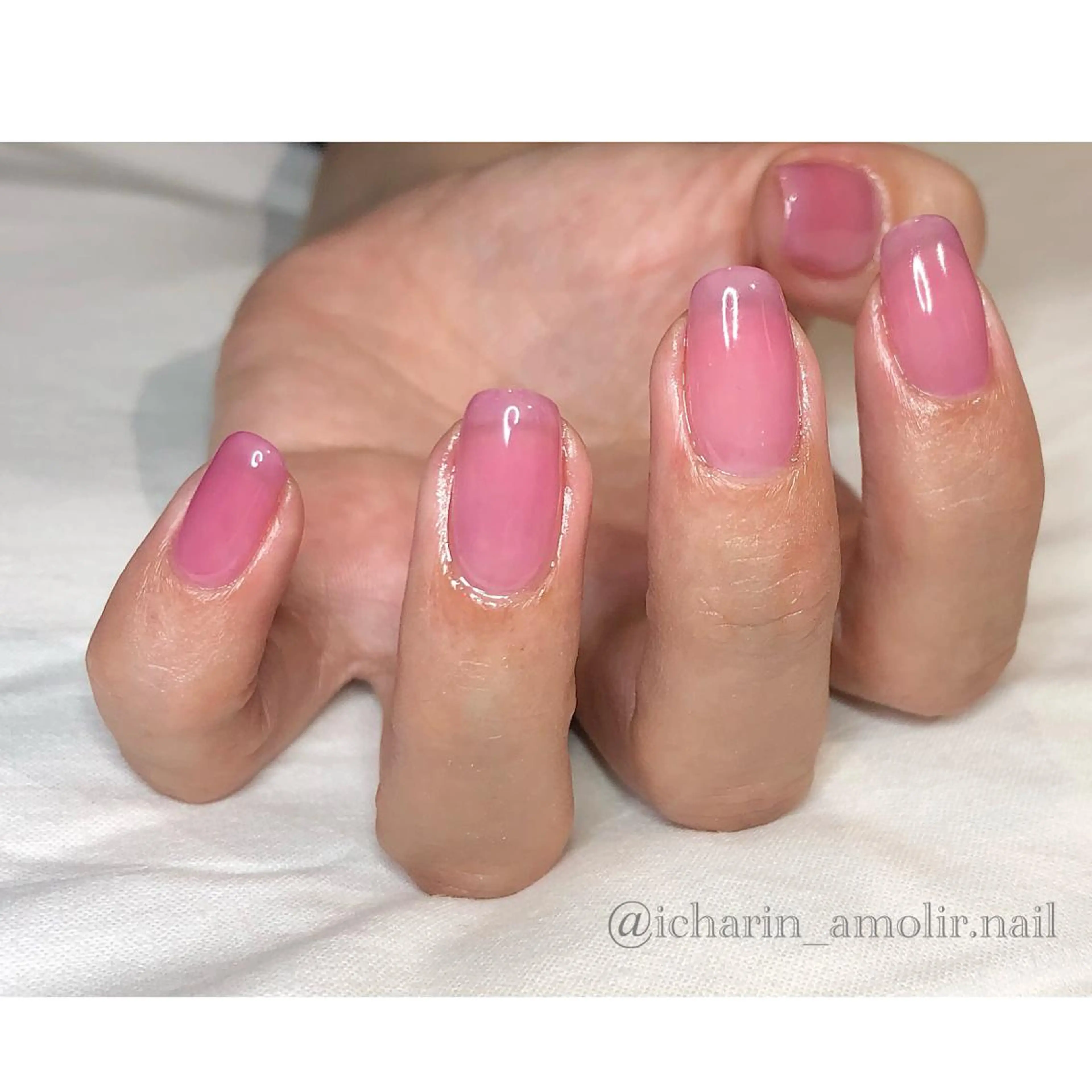 ネイル シンプルネイル EMIKOのネイルデザイン