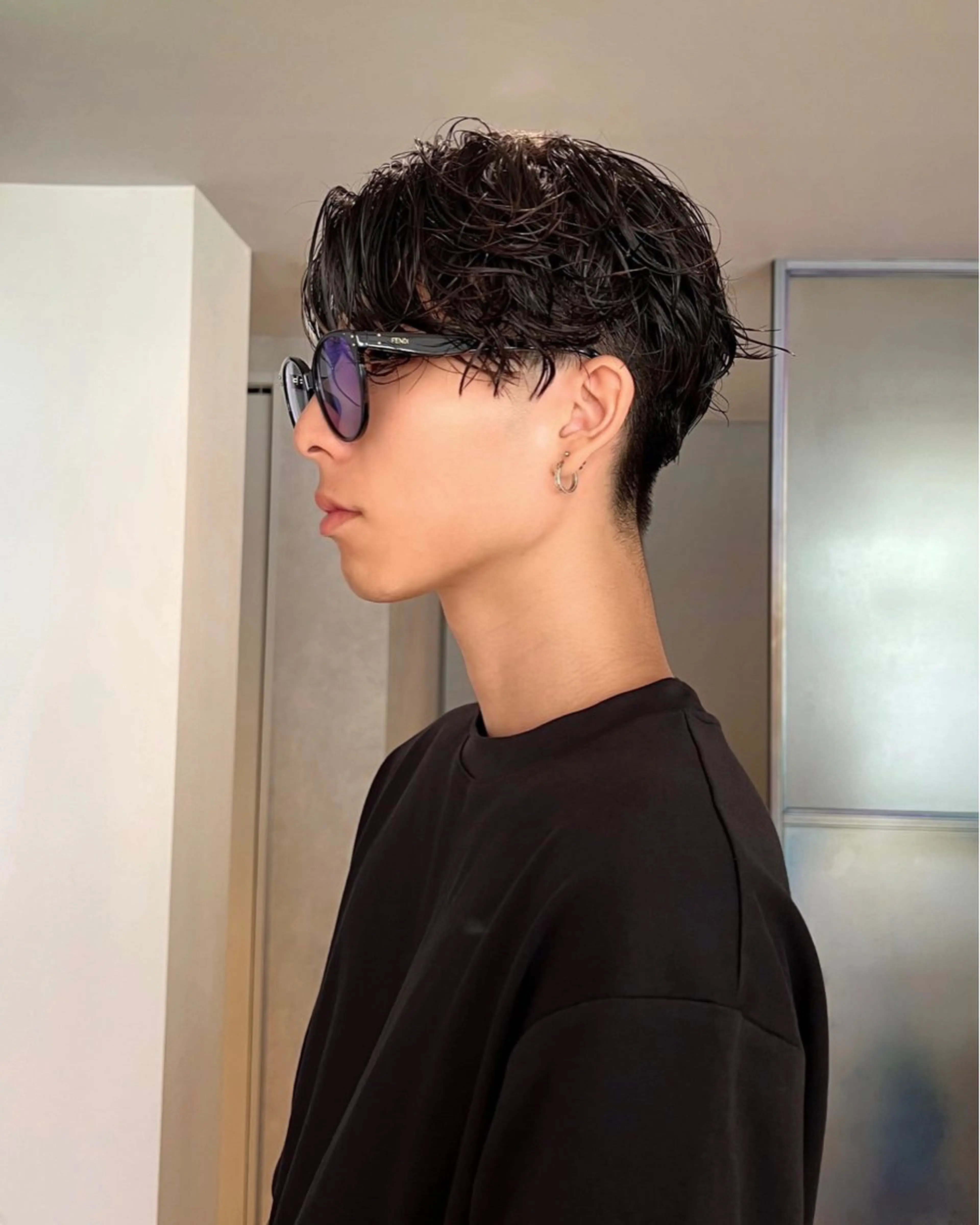 パーマ メンズ センターパート メンズパーマ スパイラルパーマ カット パーマ Qin shaire salon 原宿verno店所属・【センターパート】 ETO／江藤翼の眉毛・アイブロウイメージ