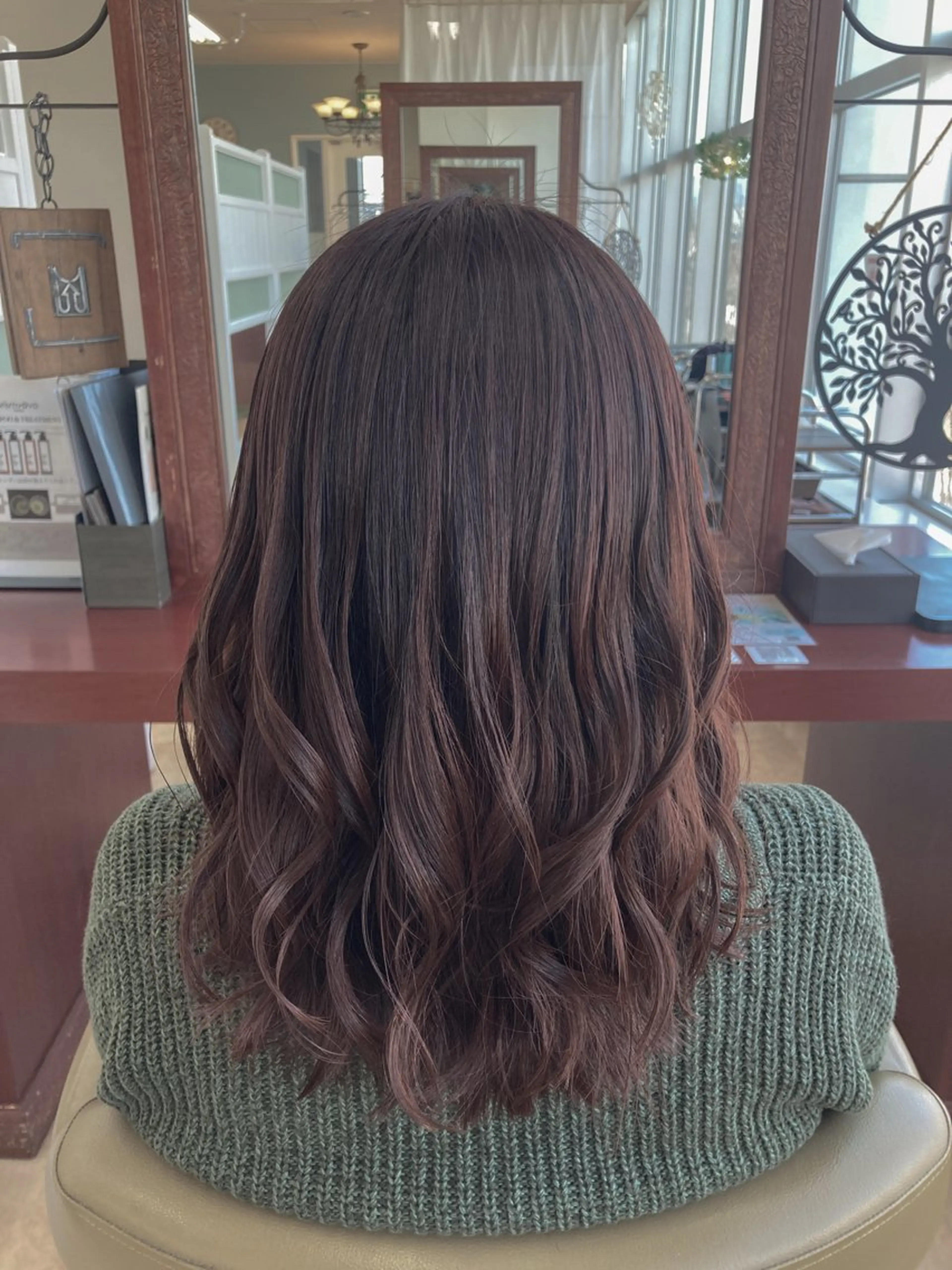 高発色カラー+カット+ホームケア付きトリートメントの写真