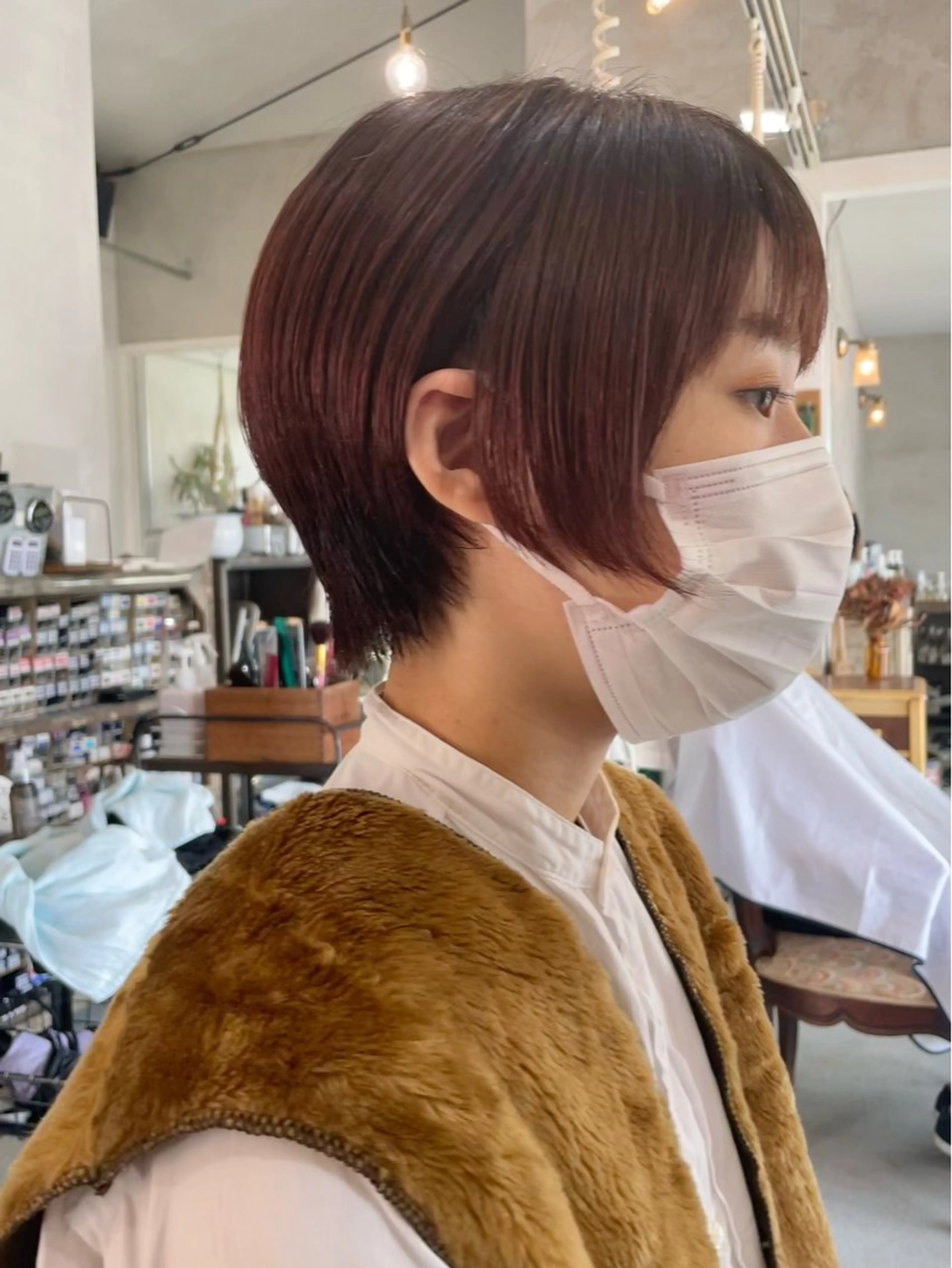 ショート カラー 岡田 恭明のヘアスタイル
