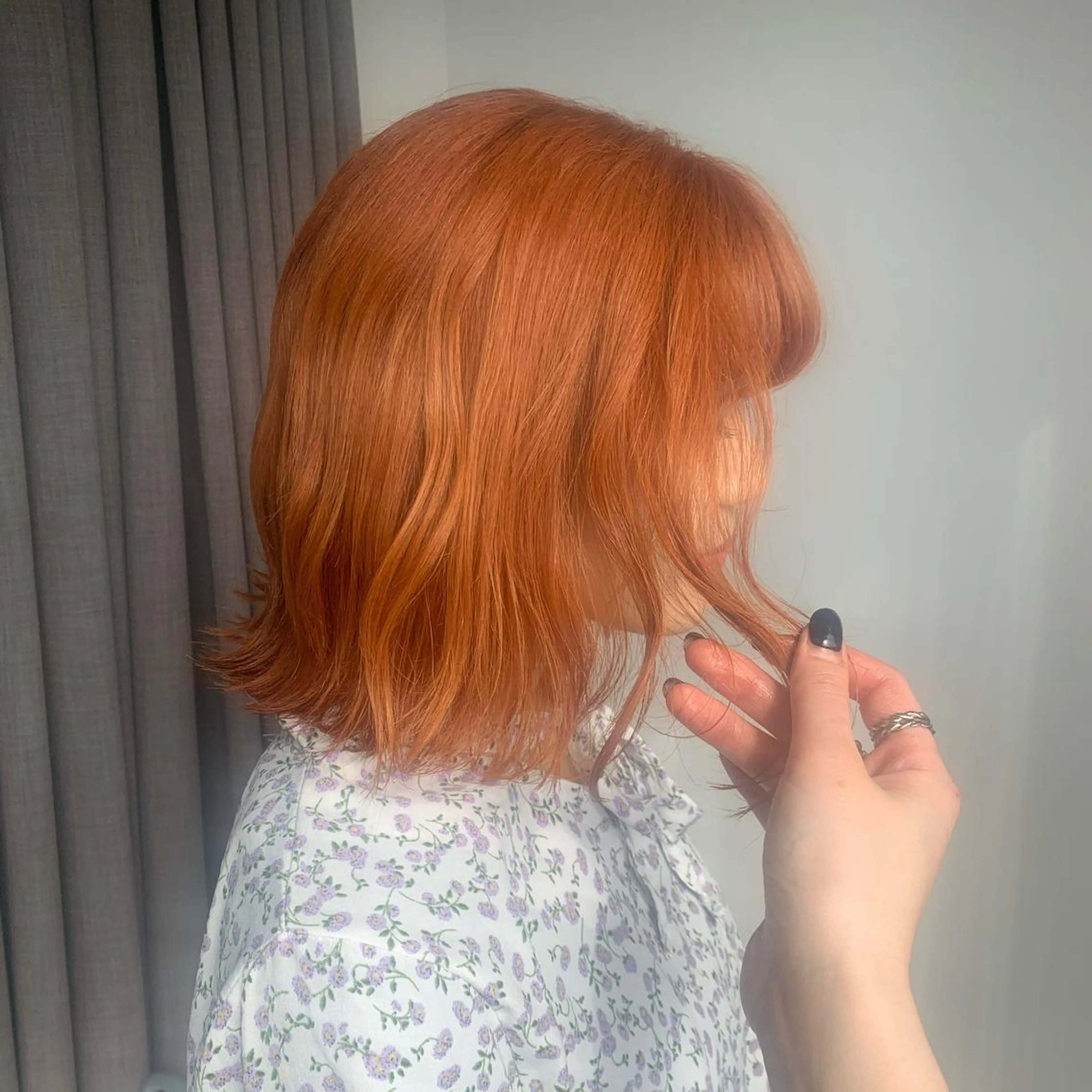 ミディアム etore 矢場町 南沙希のヘアスタイル