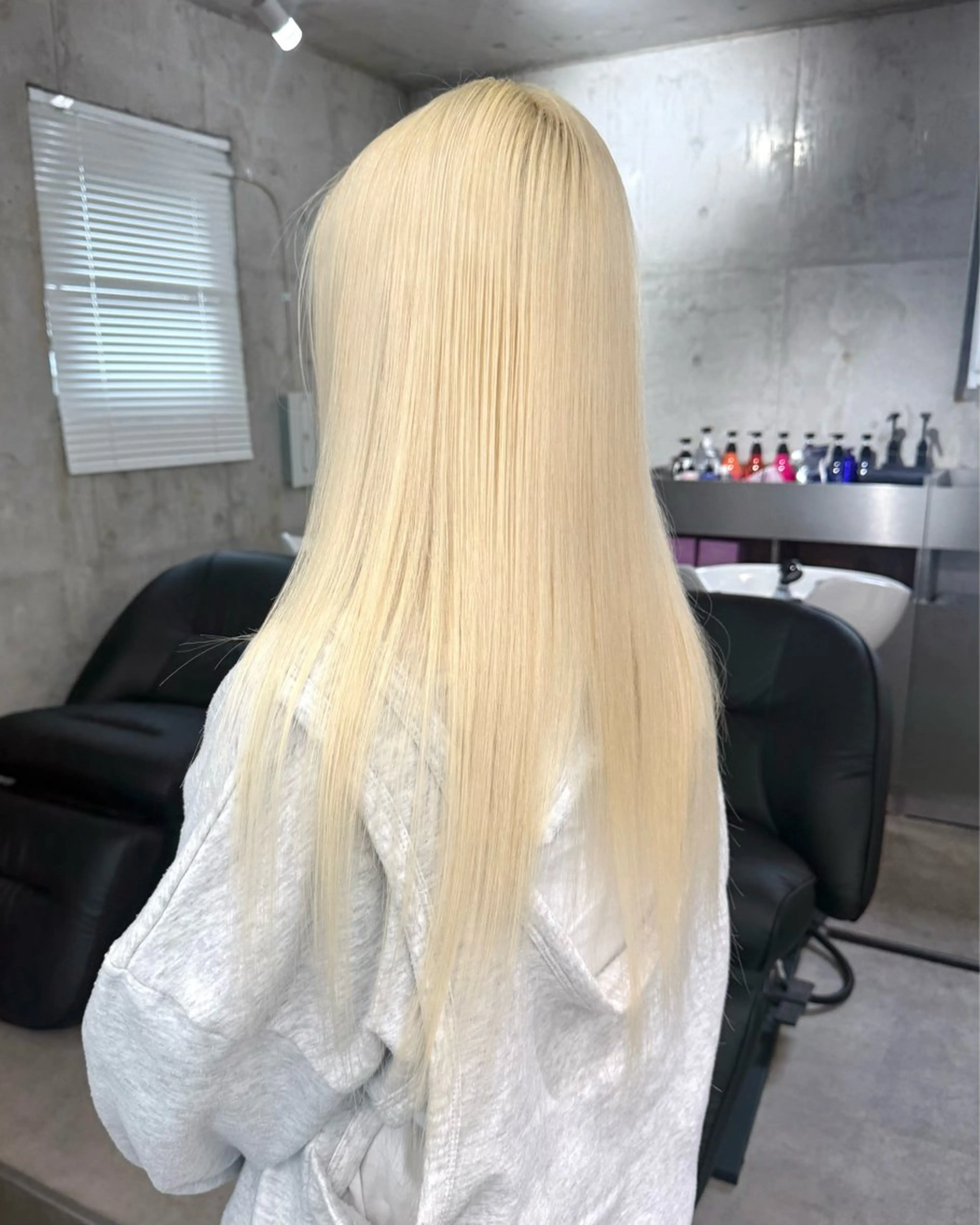 セミロング ヘアカラー ブリーチカラー /ハイトーン碇　英朗のヘアスタイル