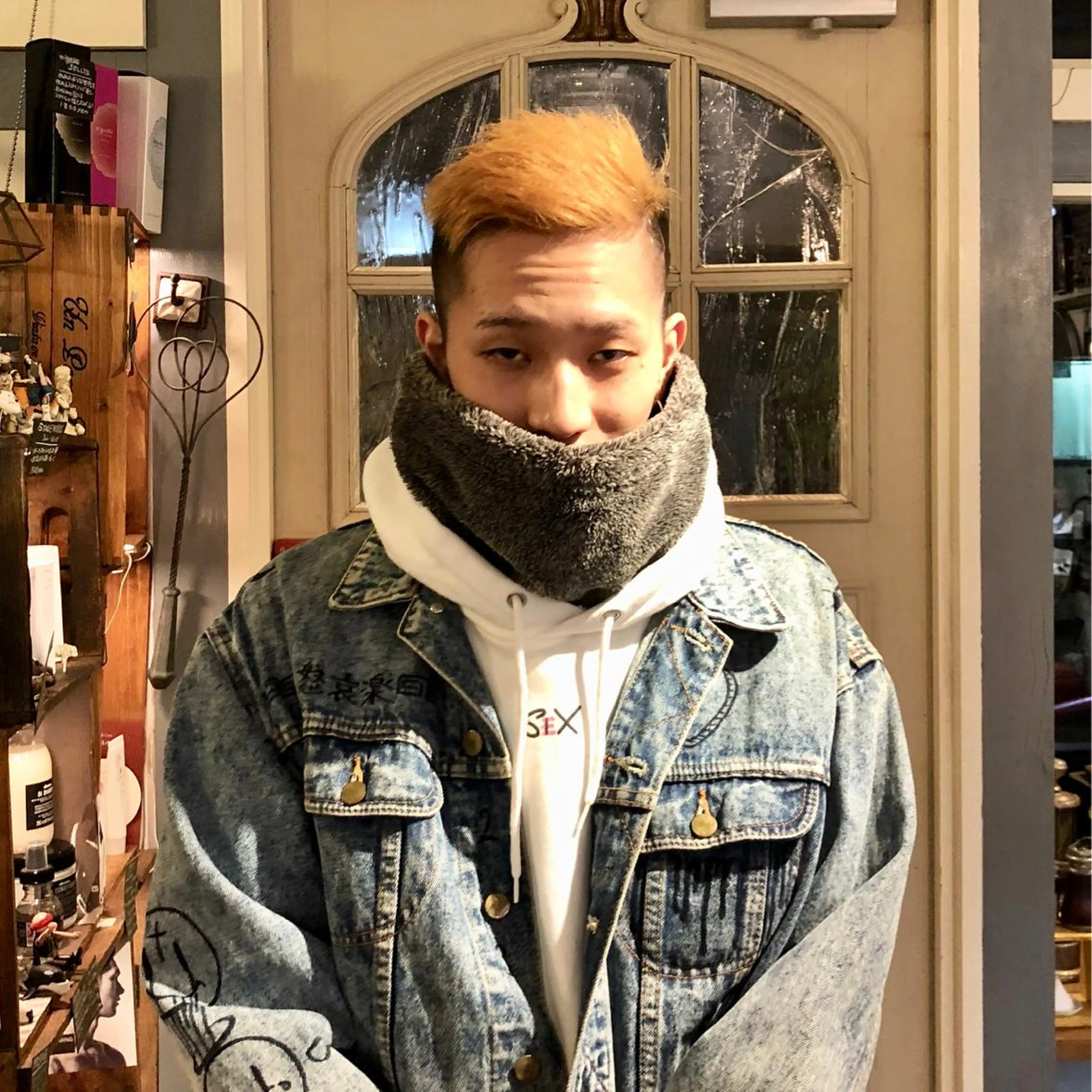 ショート カラー メンズ メンズブリーチ ブリーチ カット ヘアカラー トリートメント ヘッドスパ BRITS 渡辺 菜々子のヘアスタイル