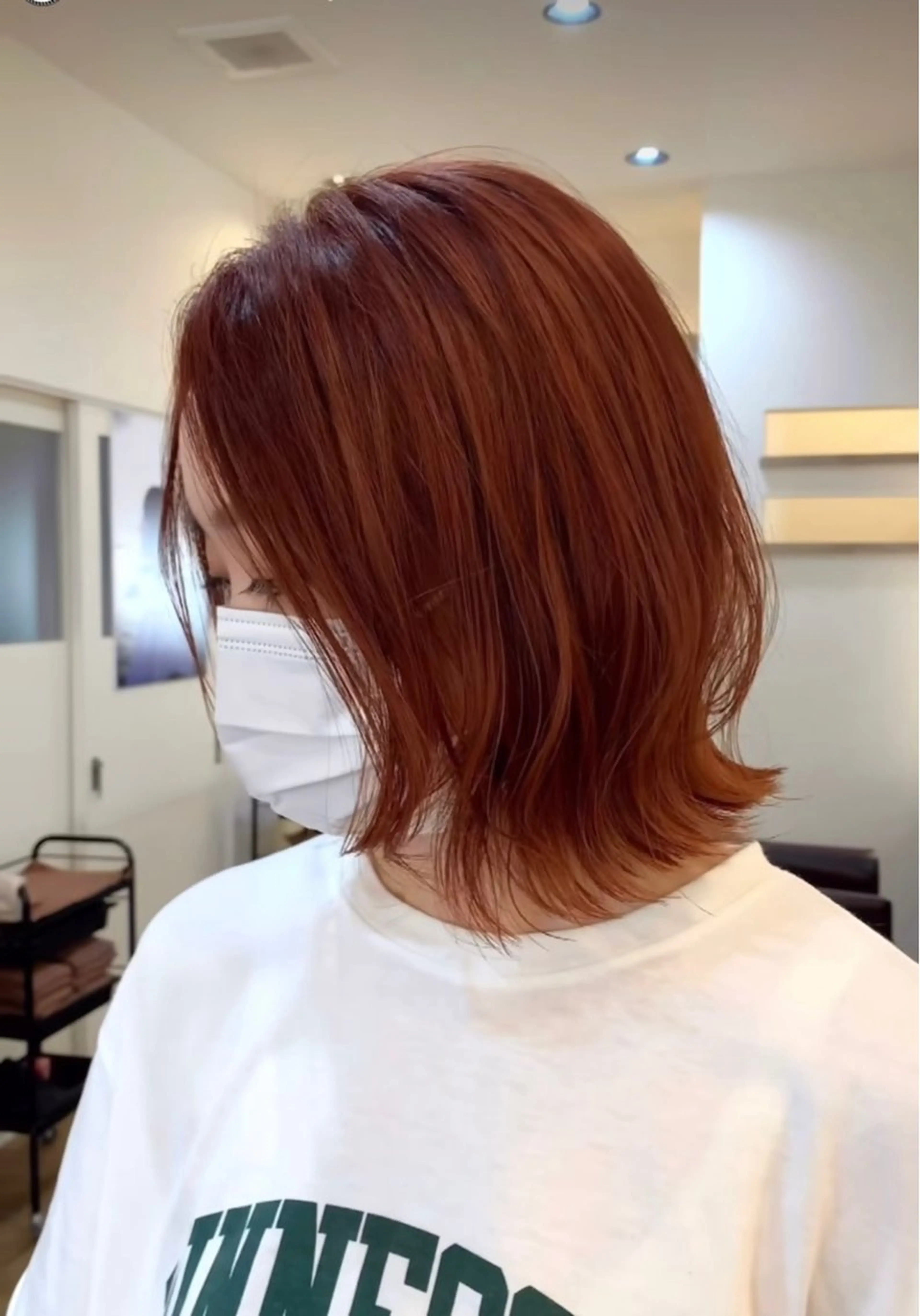 ミディアム 🐝肥田 しょーと🐝のヘアスタイル