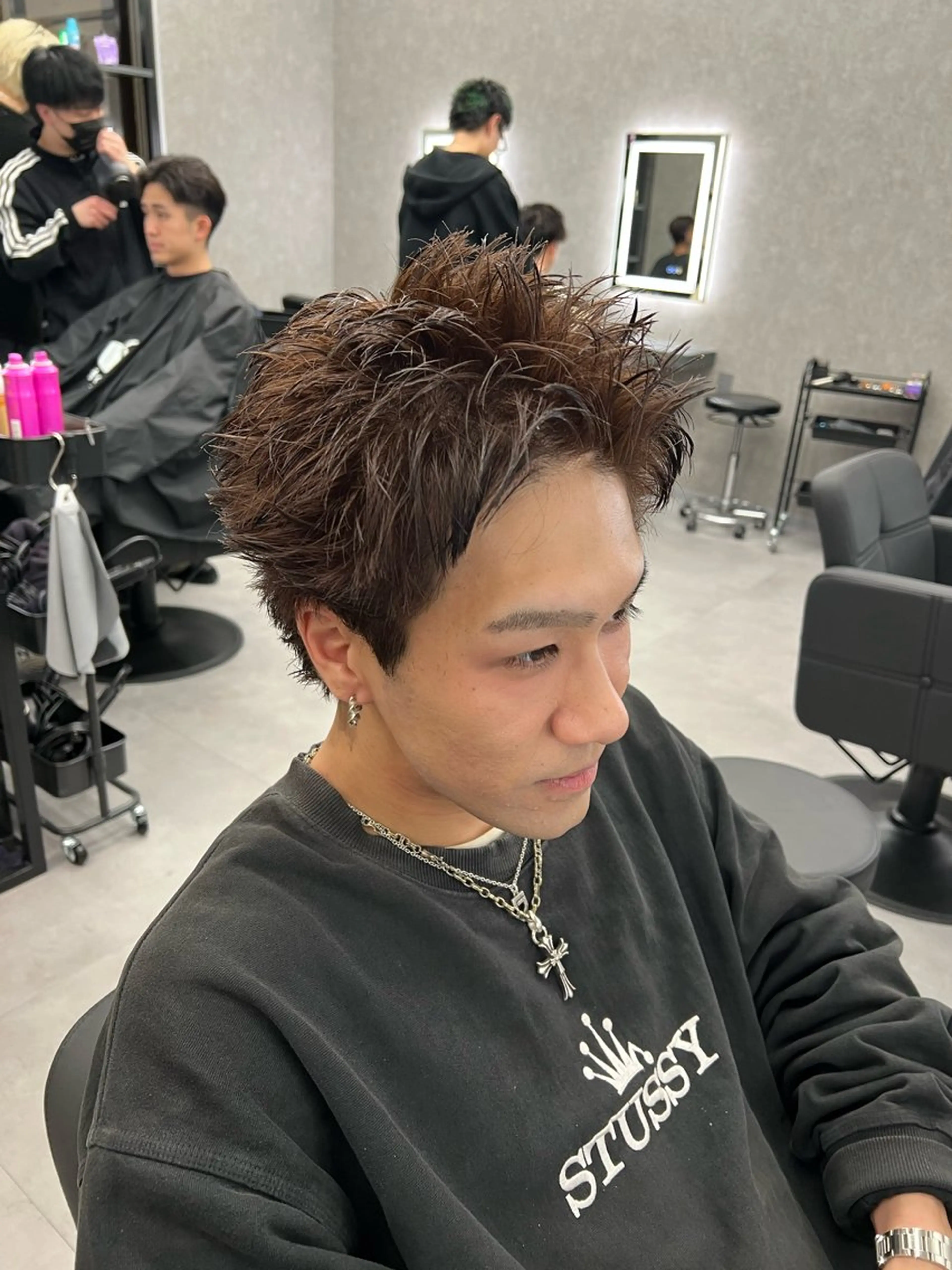 ショート カラー メンズ スパイキーショート ブラウンカラー ショートヘア スパイキーの鬼 ヒロムのヘアスタイル