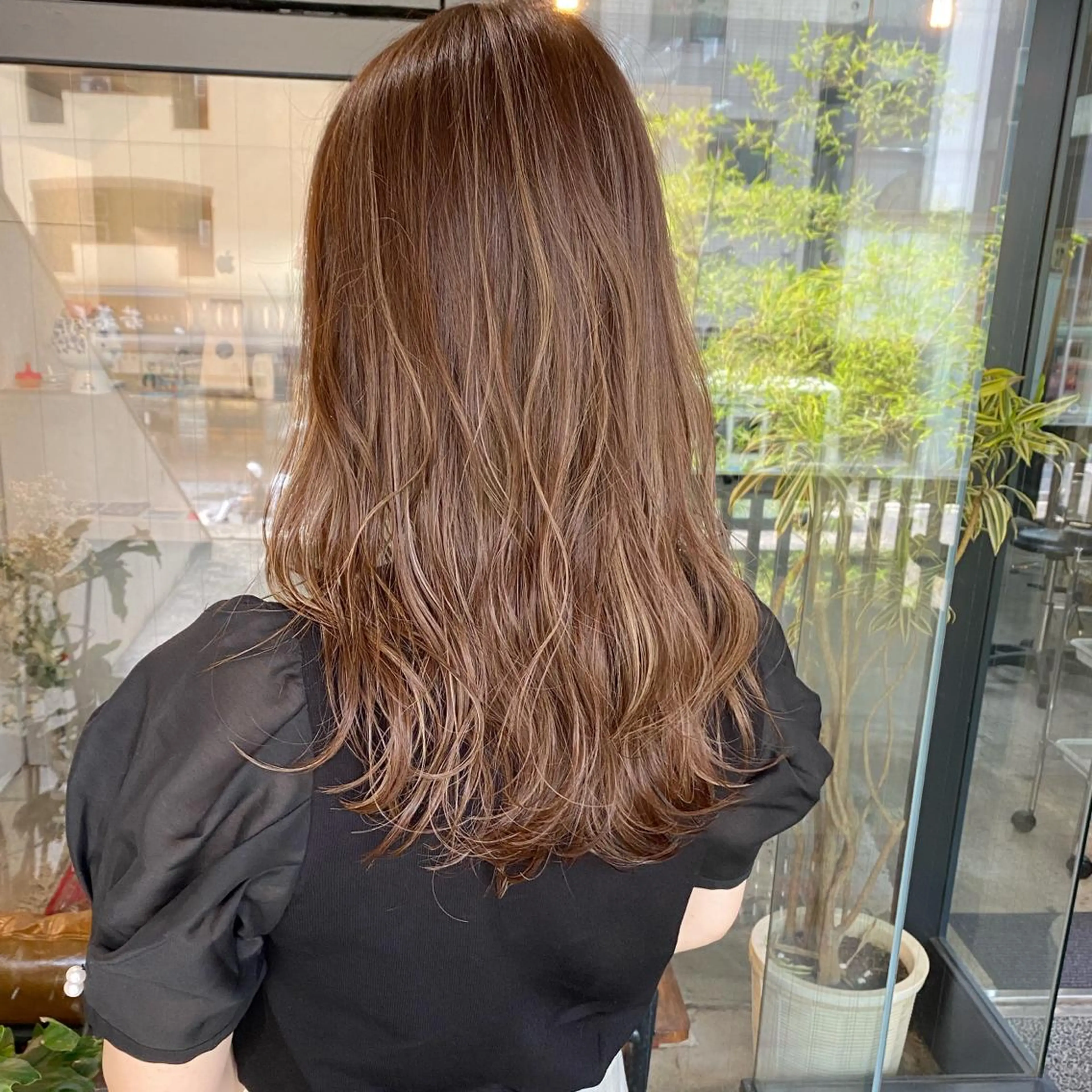 ショート カラー ネイル マツエク・マツパ ハイライトカラー ハイライト 中山 天地のヘアスタイル