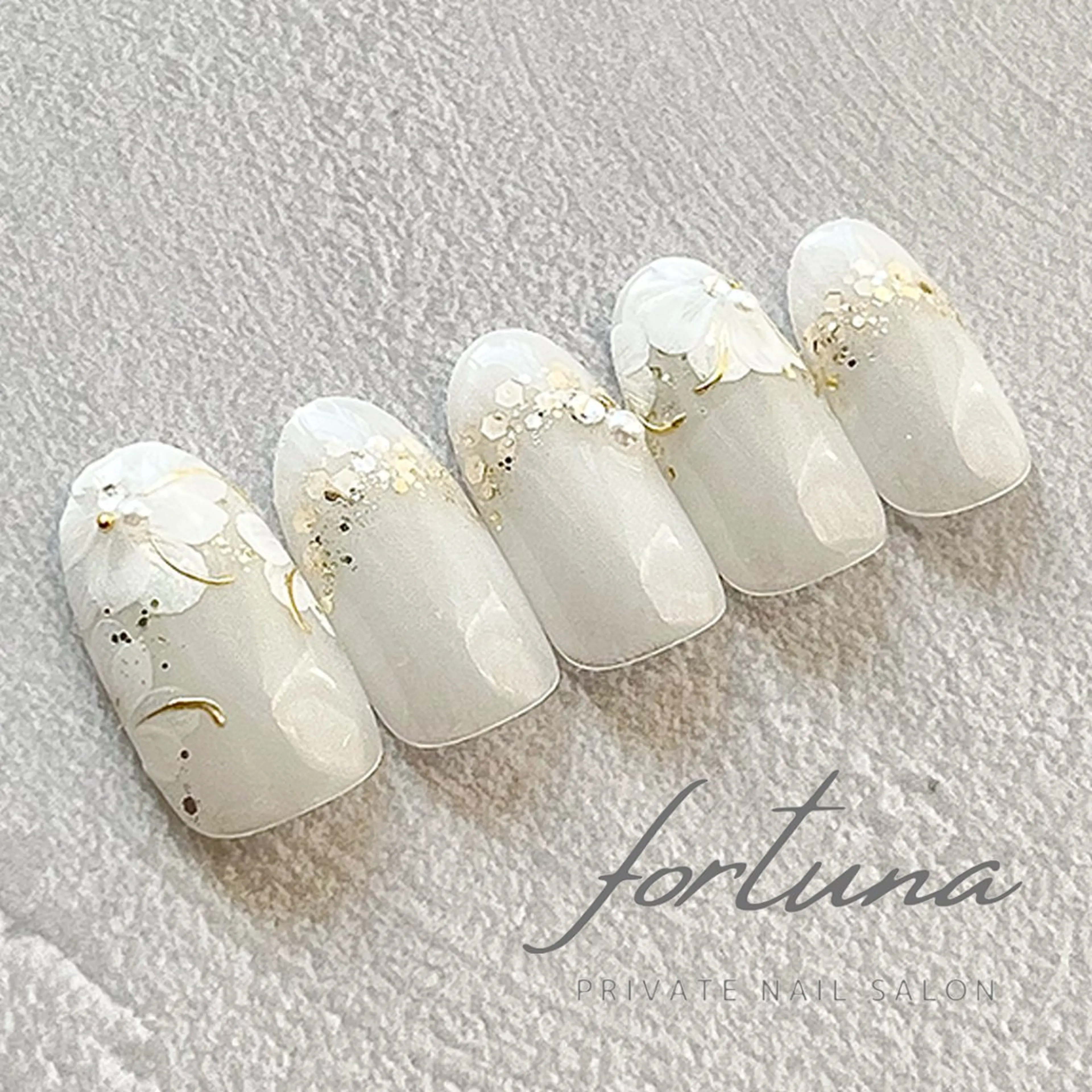 ネイル フラワーネイル ジェルネイル パラジェル ブライダルネイル ハンドネイル fortuna 武藤裕美のネイルデザイン