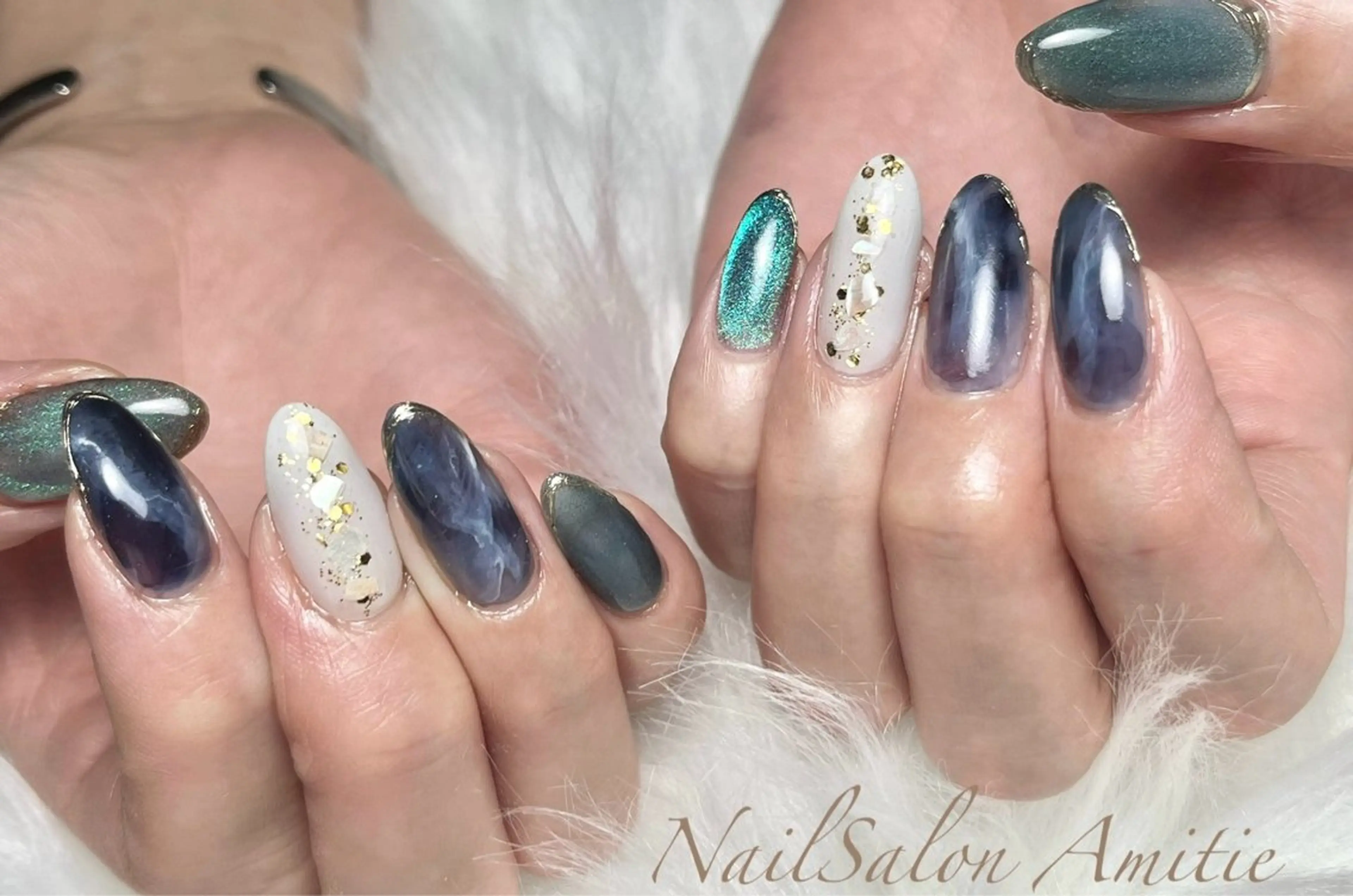 ネイル マグネットネイル ニュアンスネイル ハンドネイル NailSalon Amitieのネイルデザイン