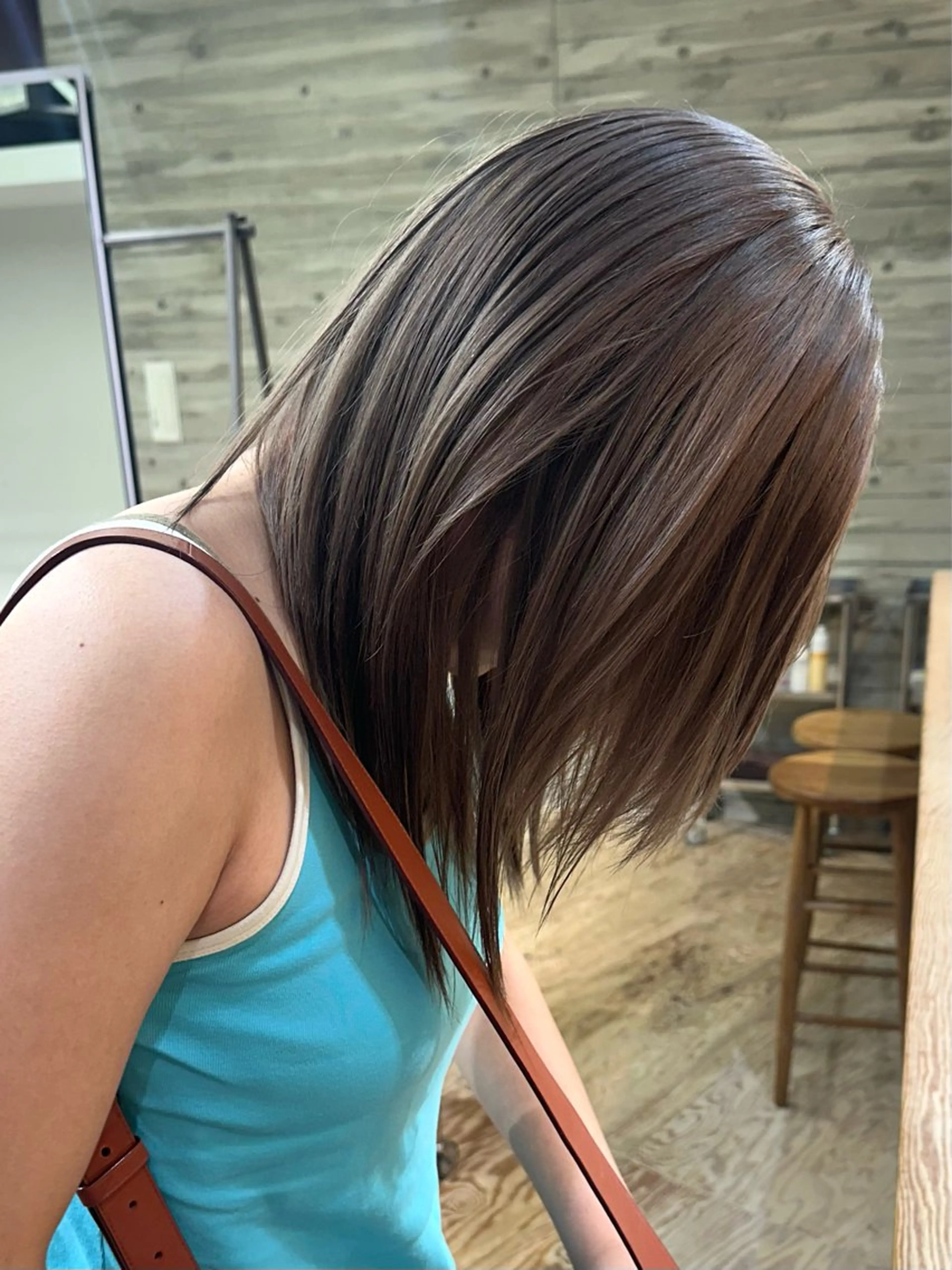 ミディアム ヘアカラー トリートメント ササキカズマ〻透明感 〻色落ち〻赤み消しのヘアスタイル