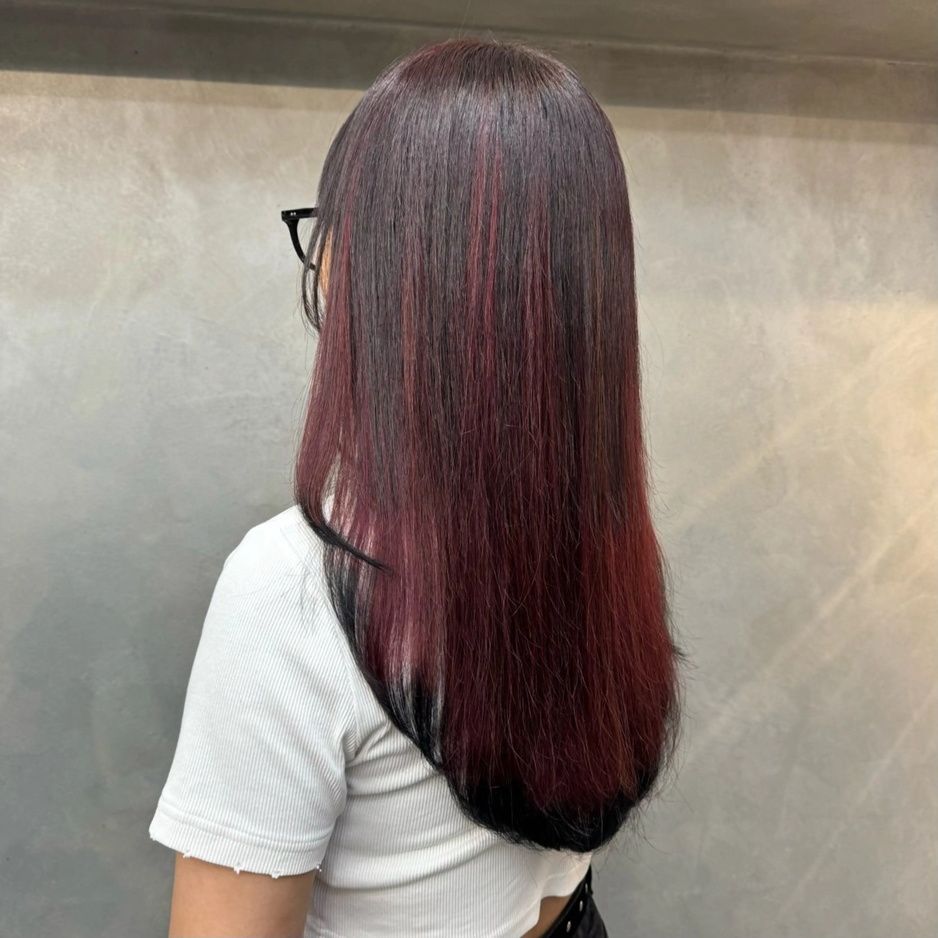 ロング CS made by SHACHU栄店所属・❤️‍🔥シールエク ＋カラー京❤️‍🔥のヘアスタイル