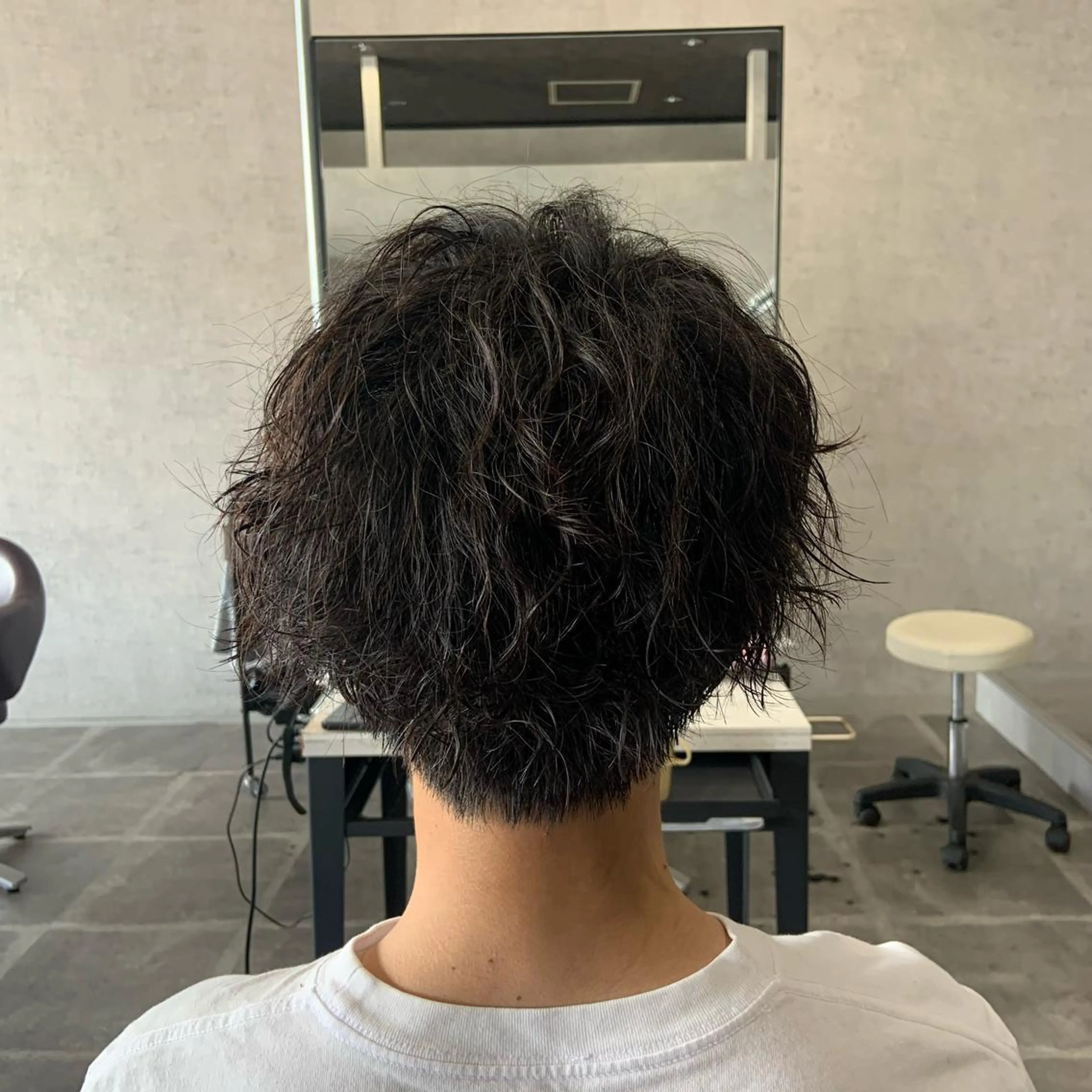 パーマ メンズ _WHITE所属・ダウンパーマ 曲がる縮毛矯正のヘアスタイル