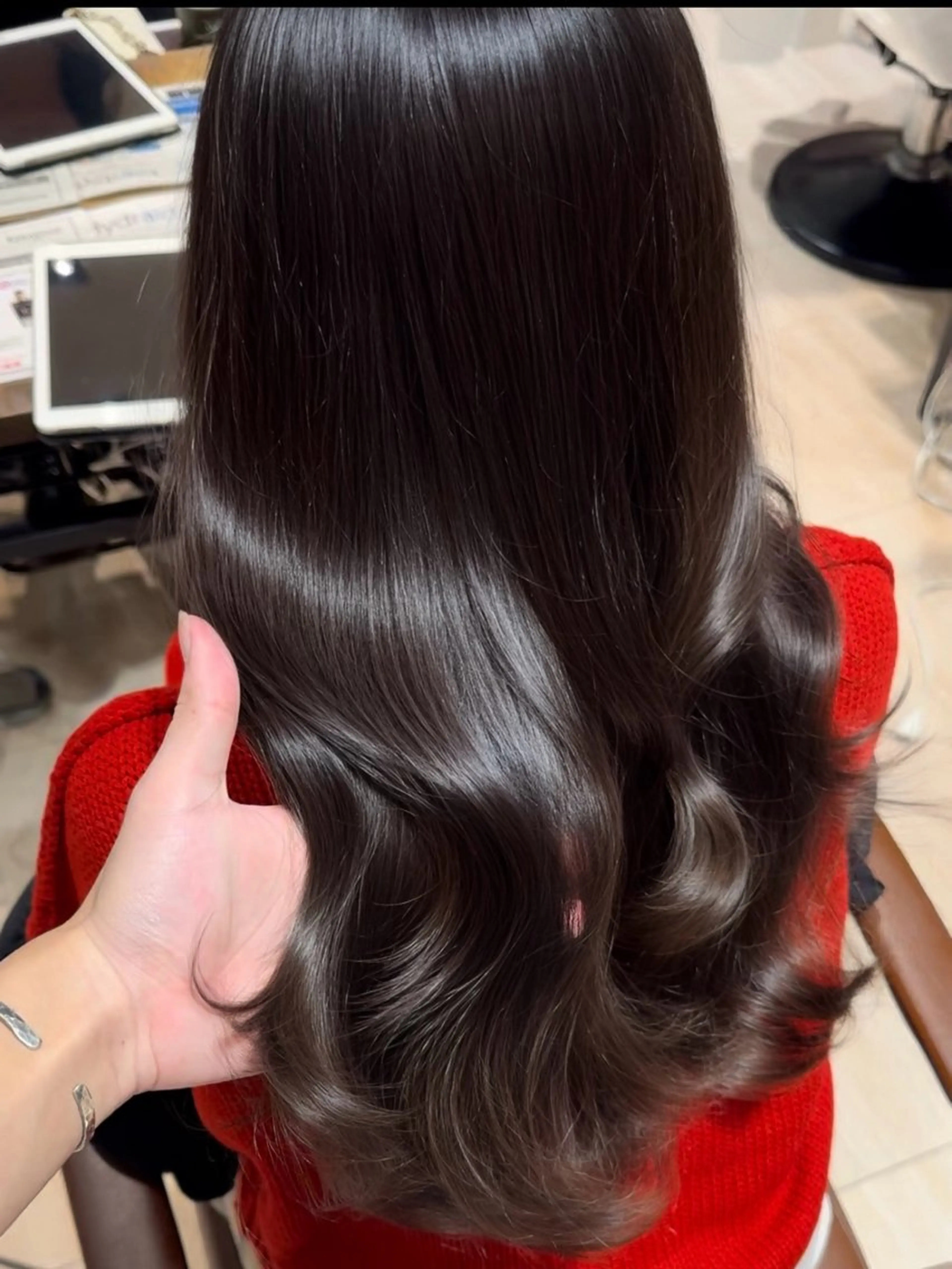 ミディアム カラー ヘアアレンジ 最小顔周り&レイヤー 特化/池袋/kokiのヘアスタイル