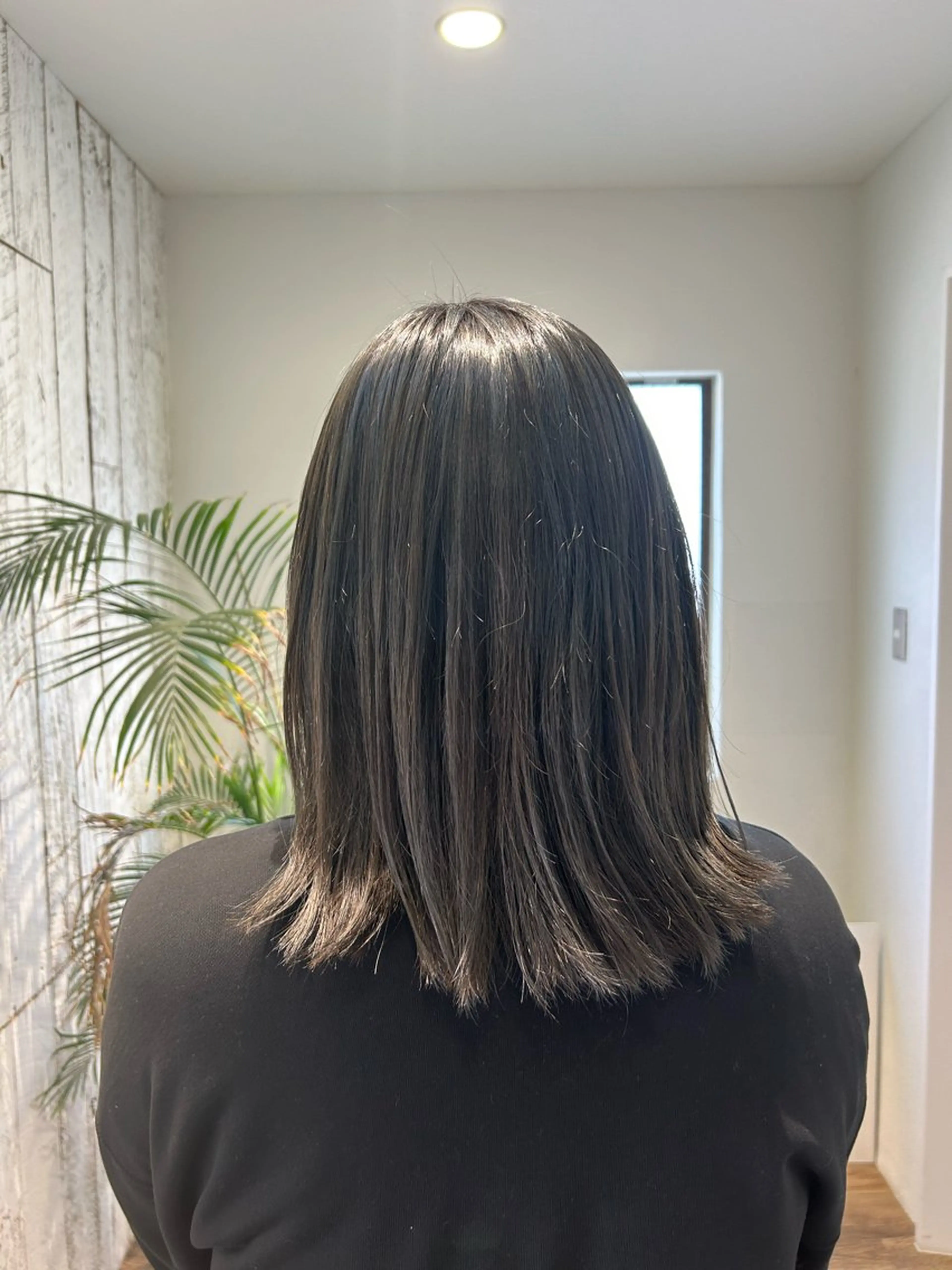 カット＋リタッチカラーの写真