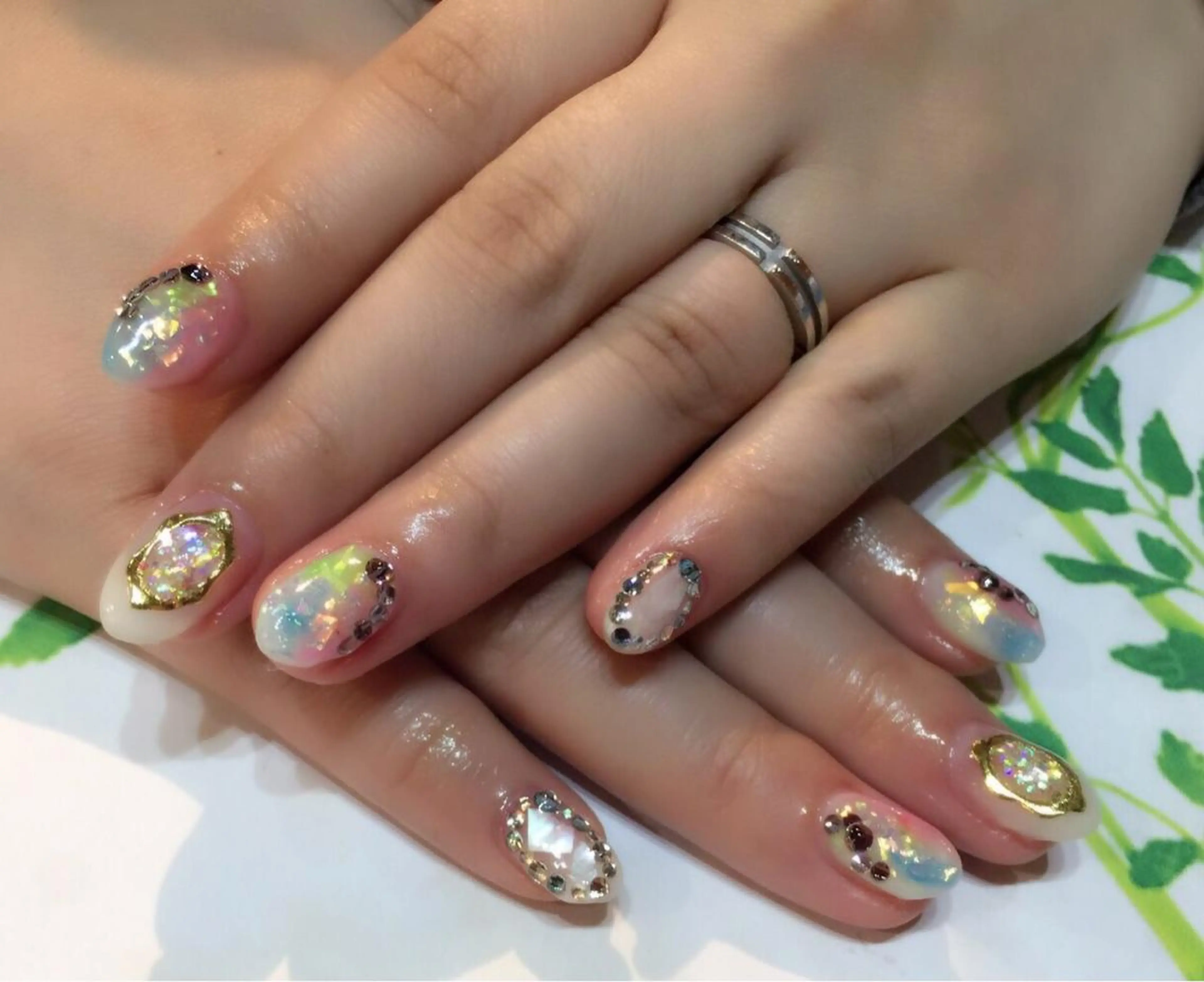 ネイル a yakaのネイルデザイン