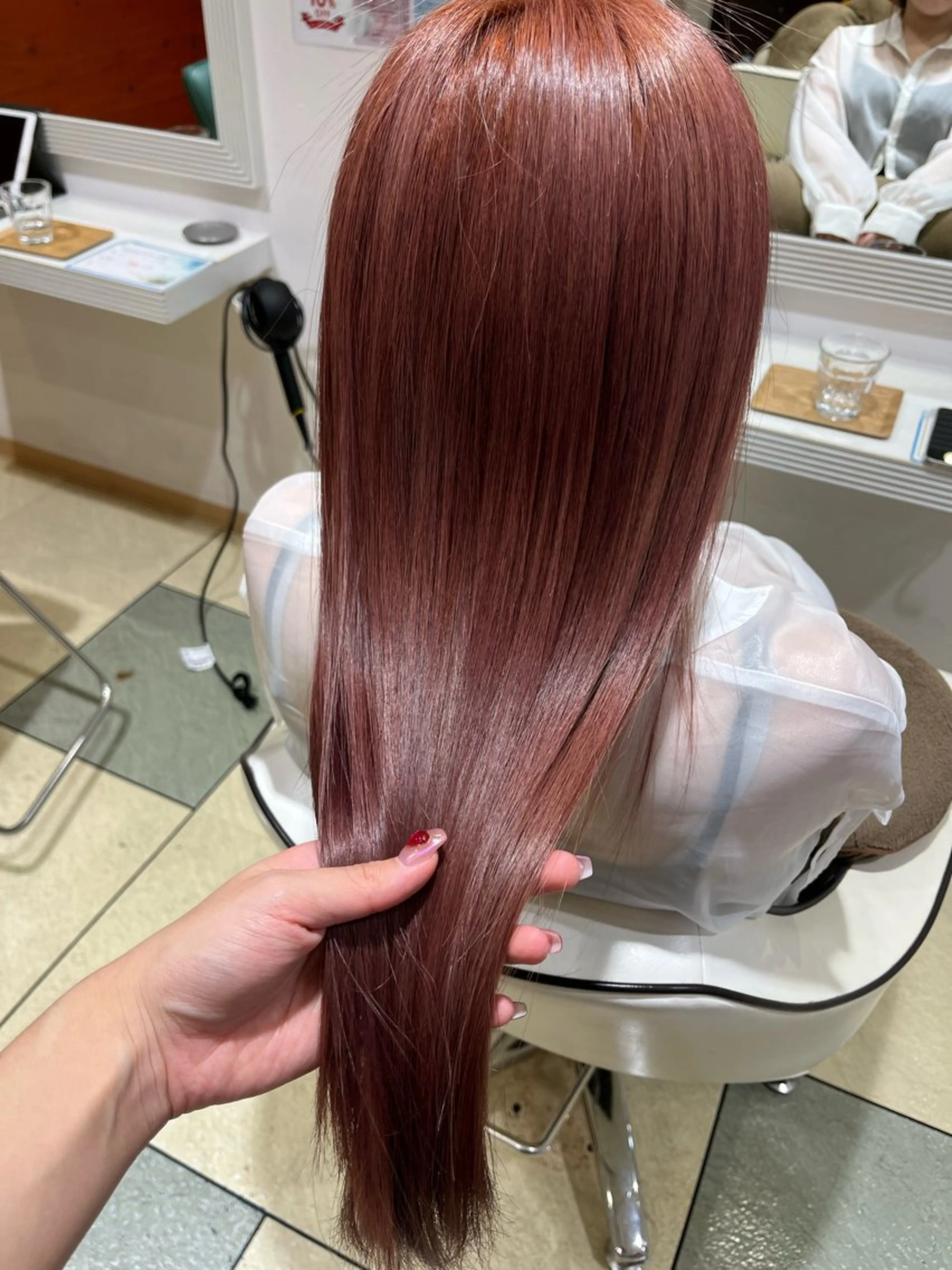 セミロング ボヌールソレイユ所属・☁️彦坂唯有/ 透明感カラー☁️のヘアスタイル